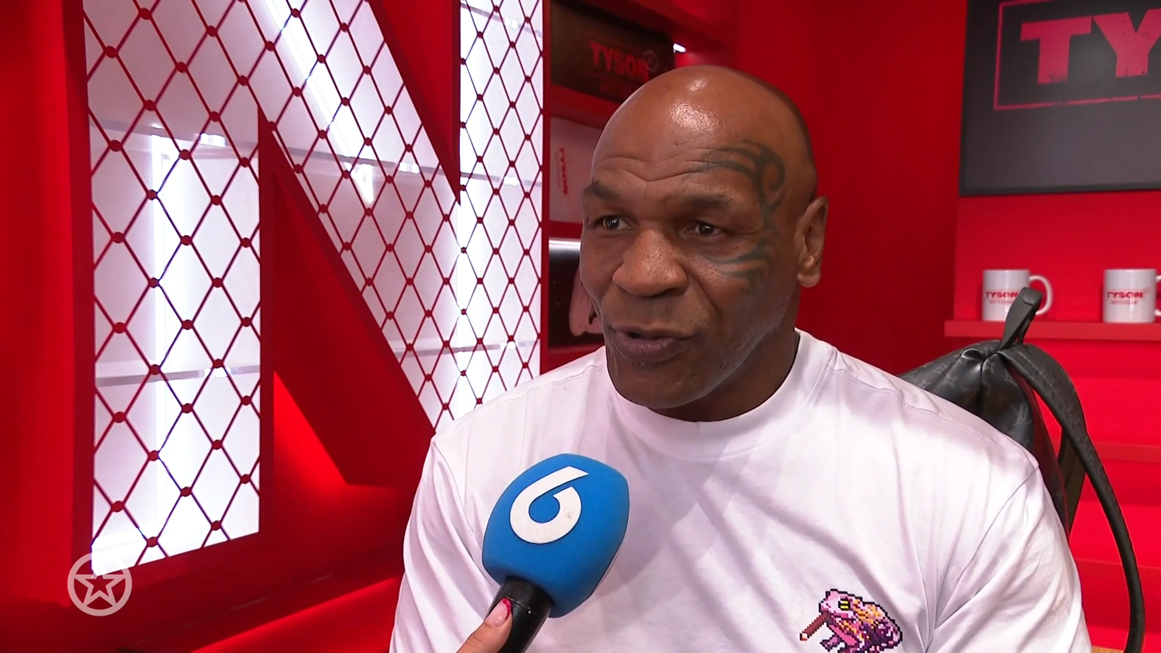 Mike Tyson brengt opnieuw bezoek aan Amsterdam