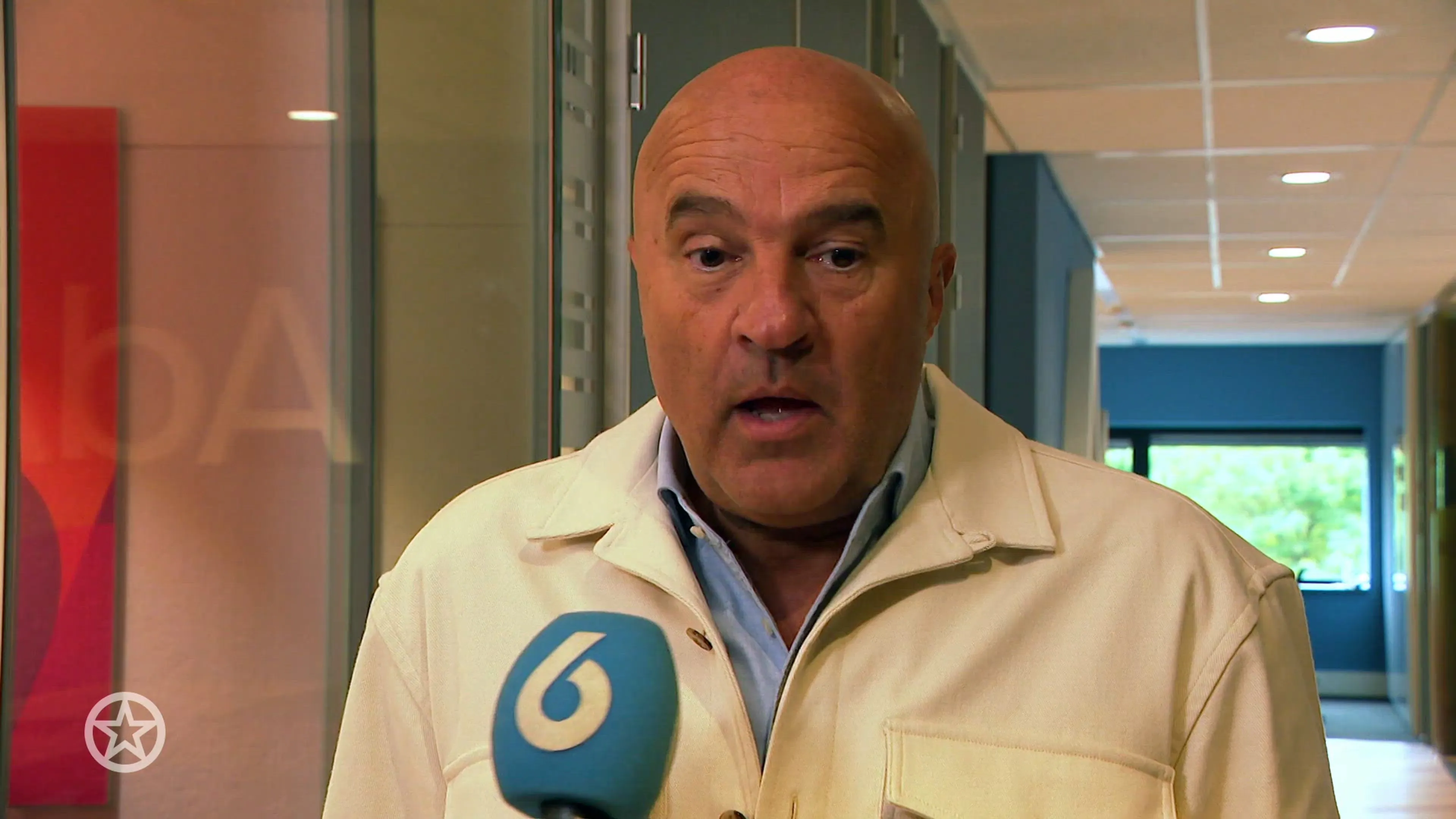 John van den Heuvel betreurt keuze Royce de Vries