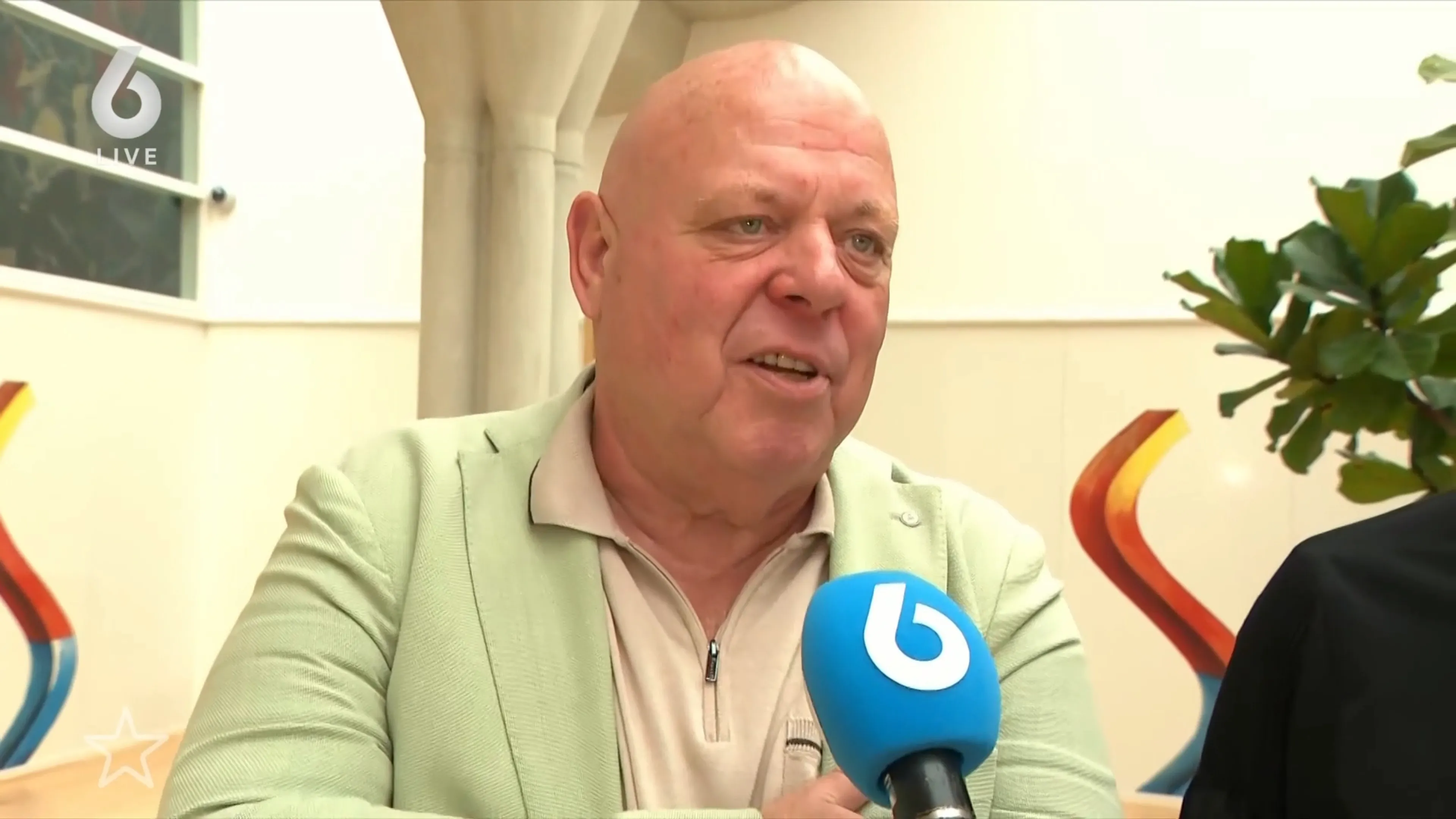 Peter Gillis teleurgesteld: drie vakantieparken worden geveild