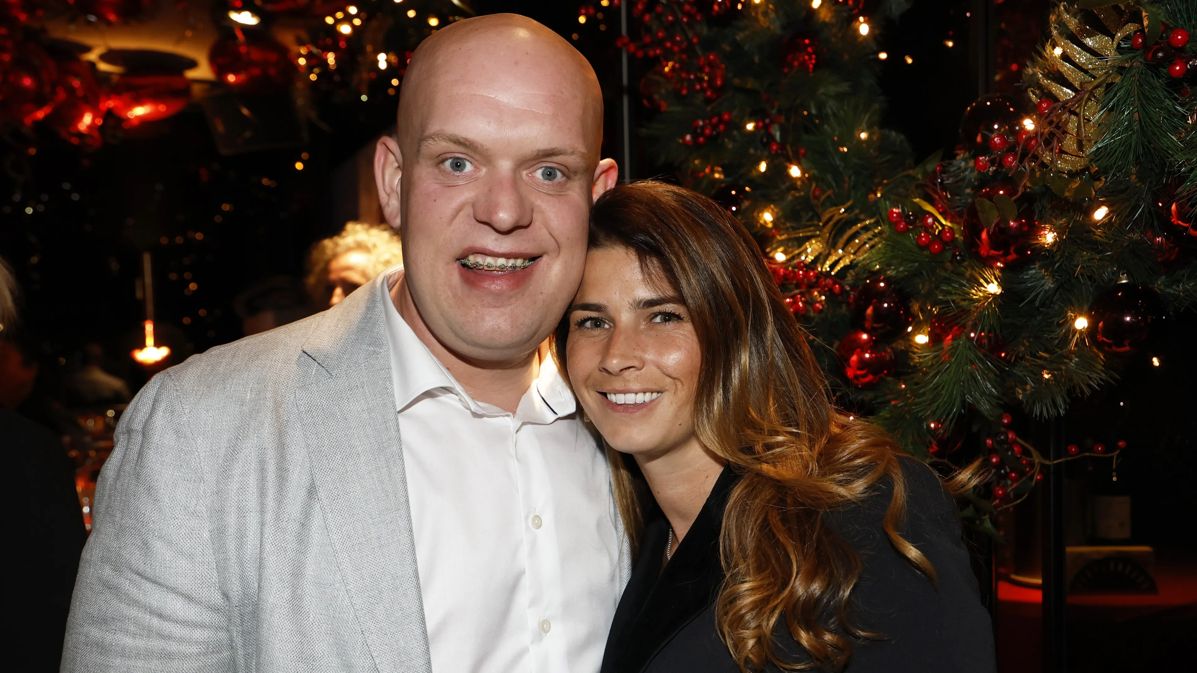 Daphne Govers gunt ex Michael van Gerwen al het geluk: 'In de pijltjes en de liefde'