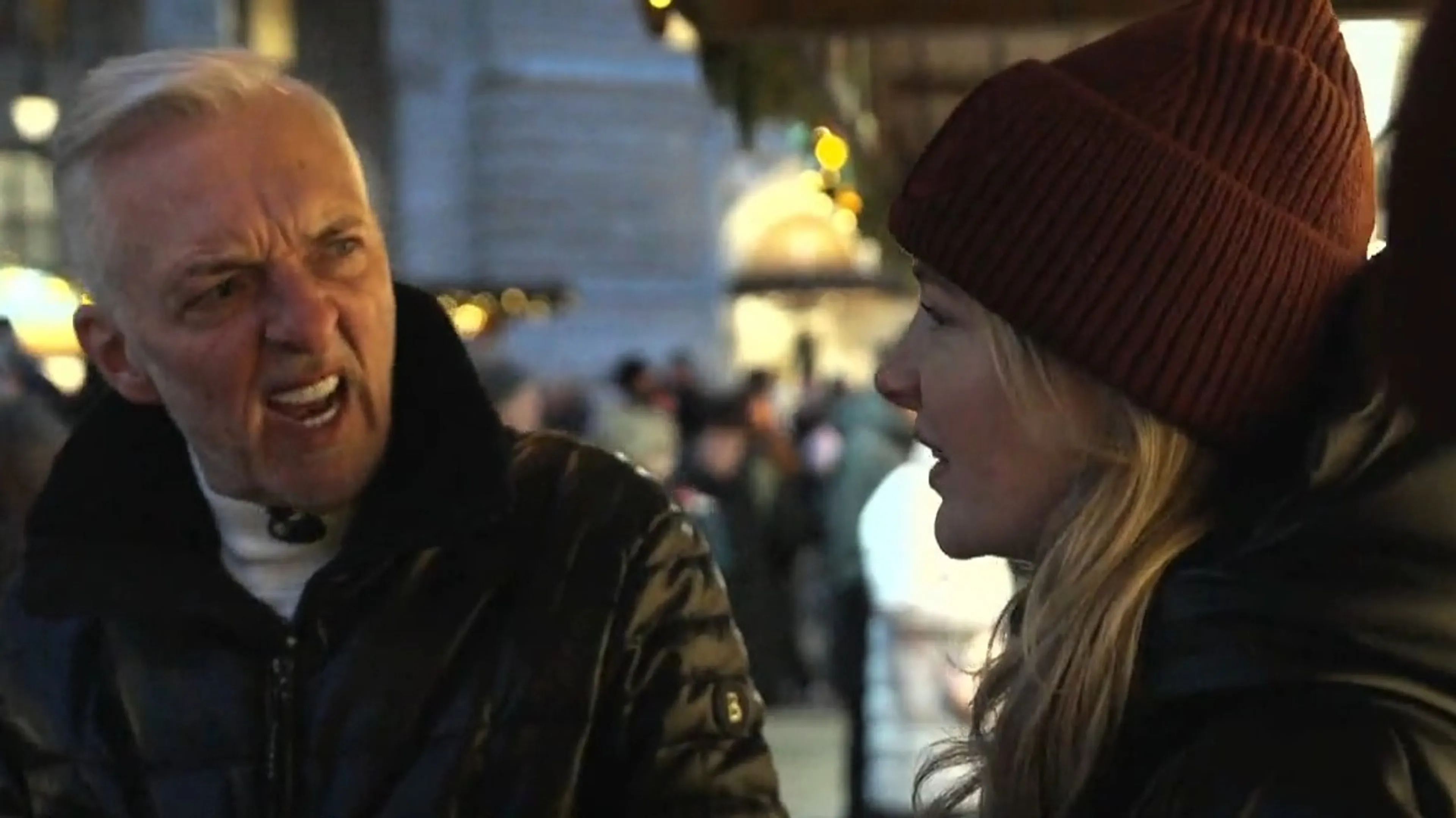 Panische Martien in allerlaatste Kerst met de Familie Meiland