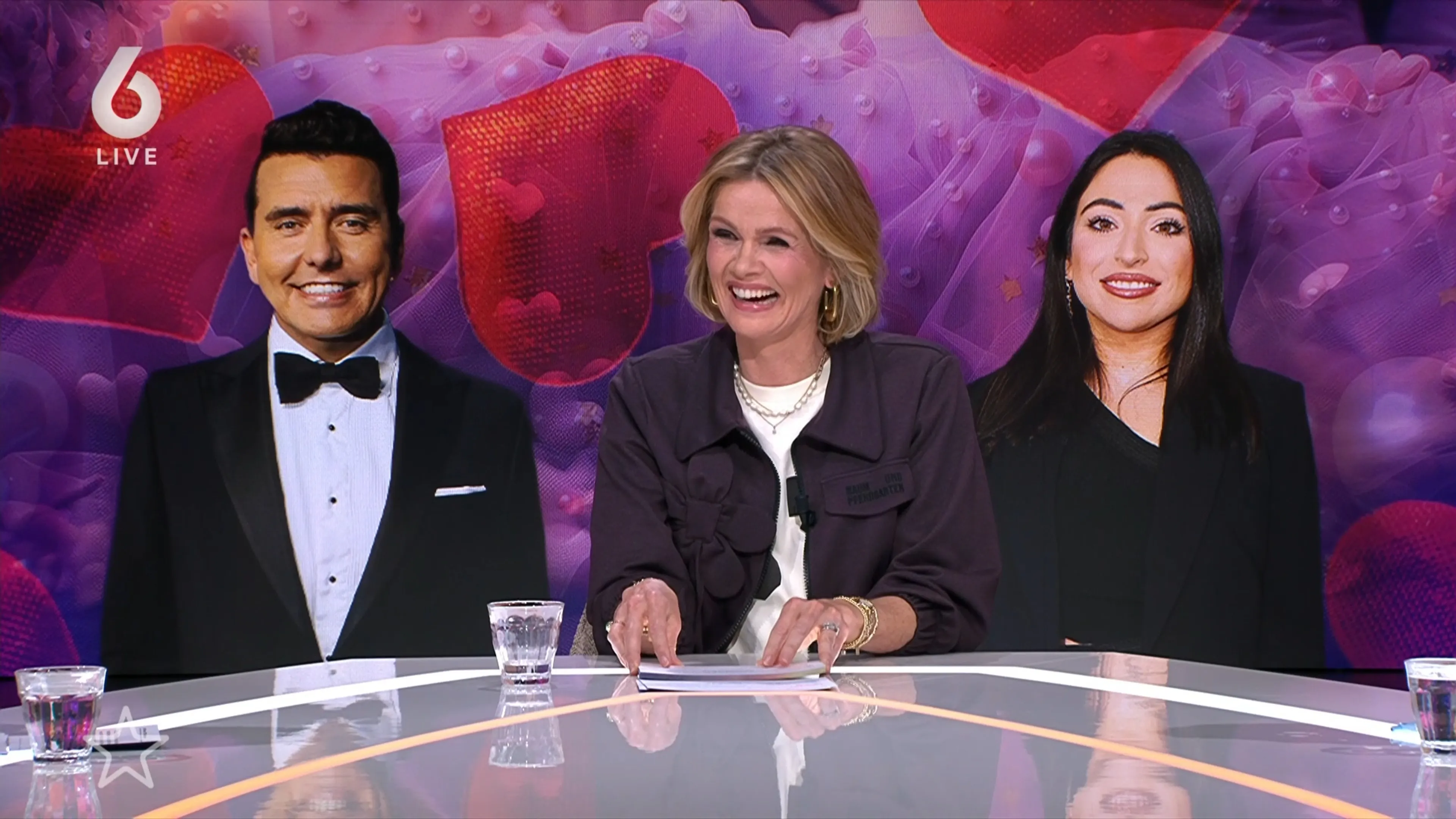Wat speelt er tussen Lale Gül en Jan Smit?