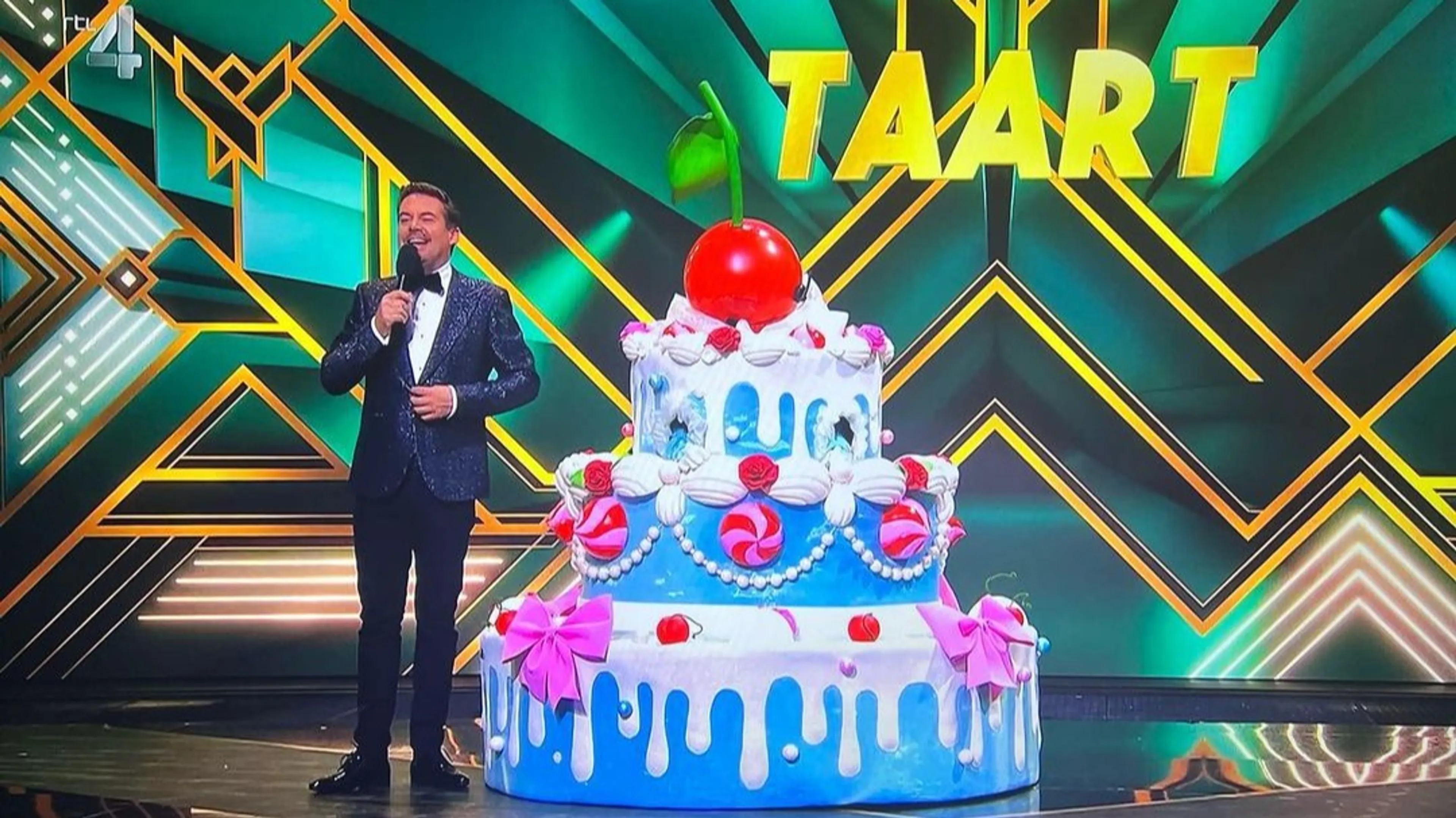 De 'oude' Taart in The Masked Singer is onthuld!