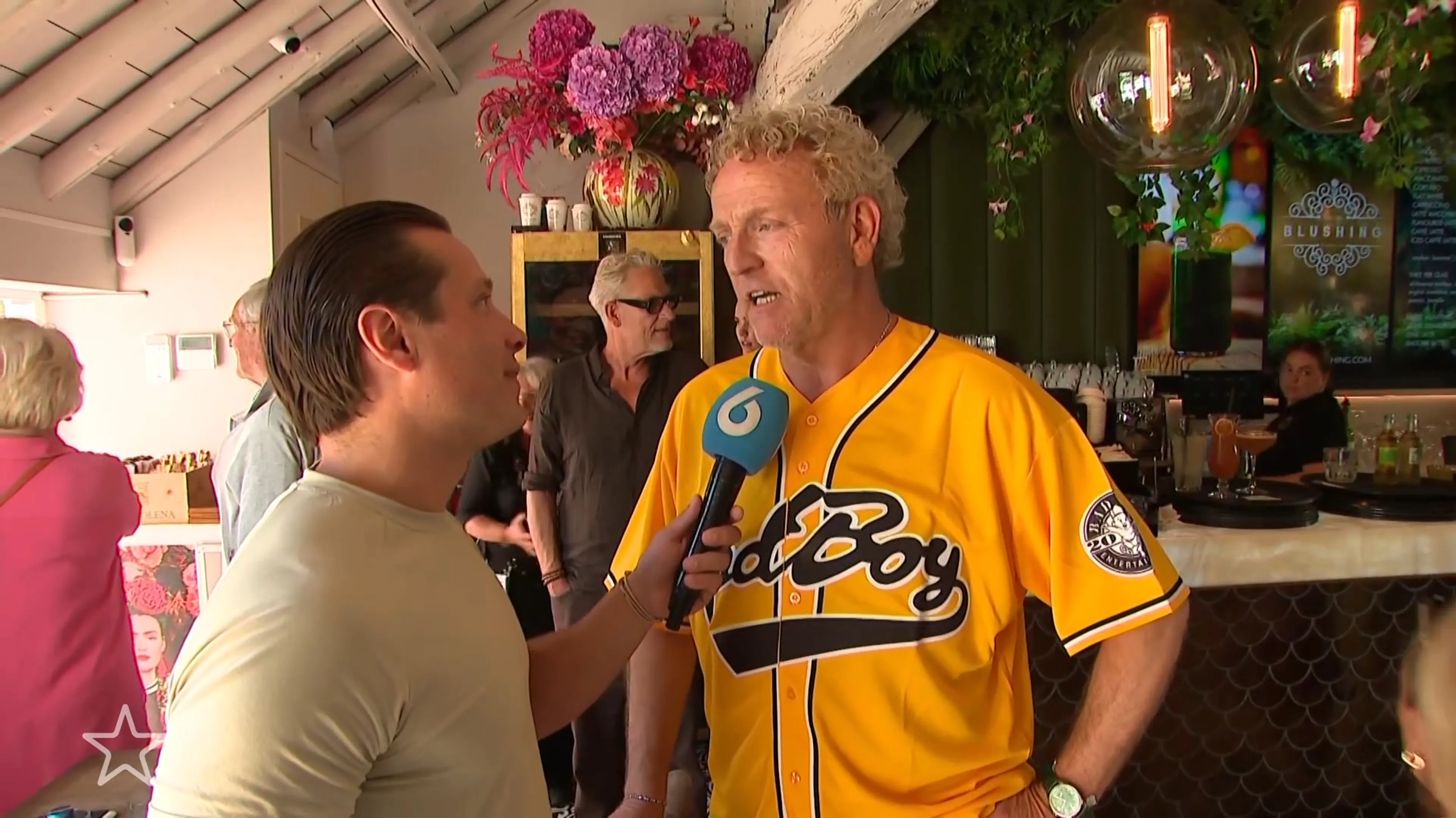 Gordon geeft een update over pijnlijke rug: 'Onder de pijnstillers'