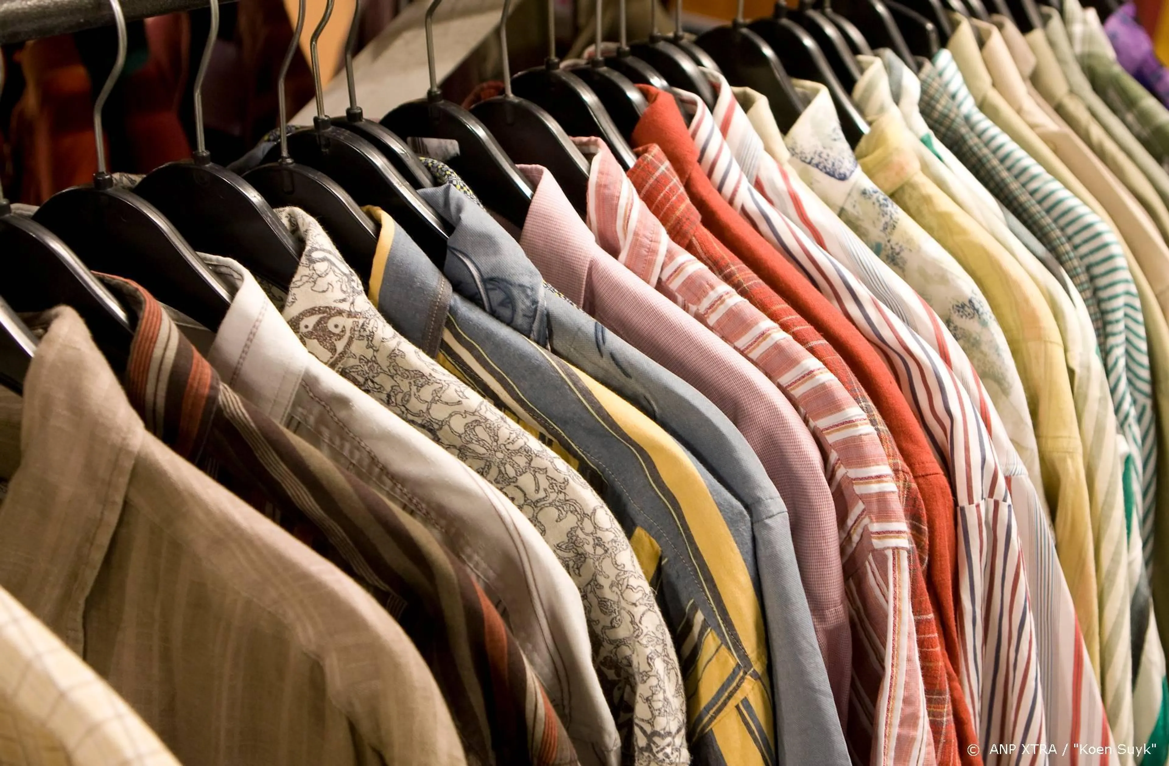 Scotch & Soda haalt kleding met design Nederlander offline