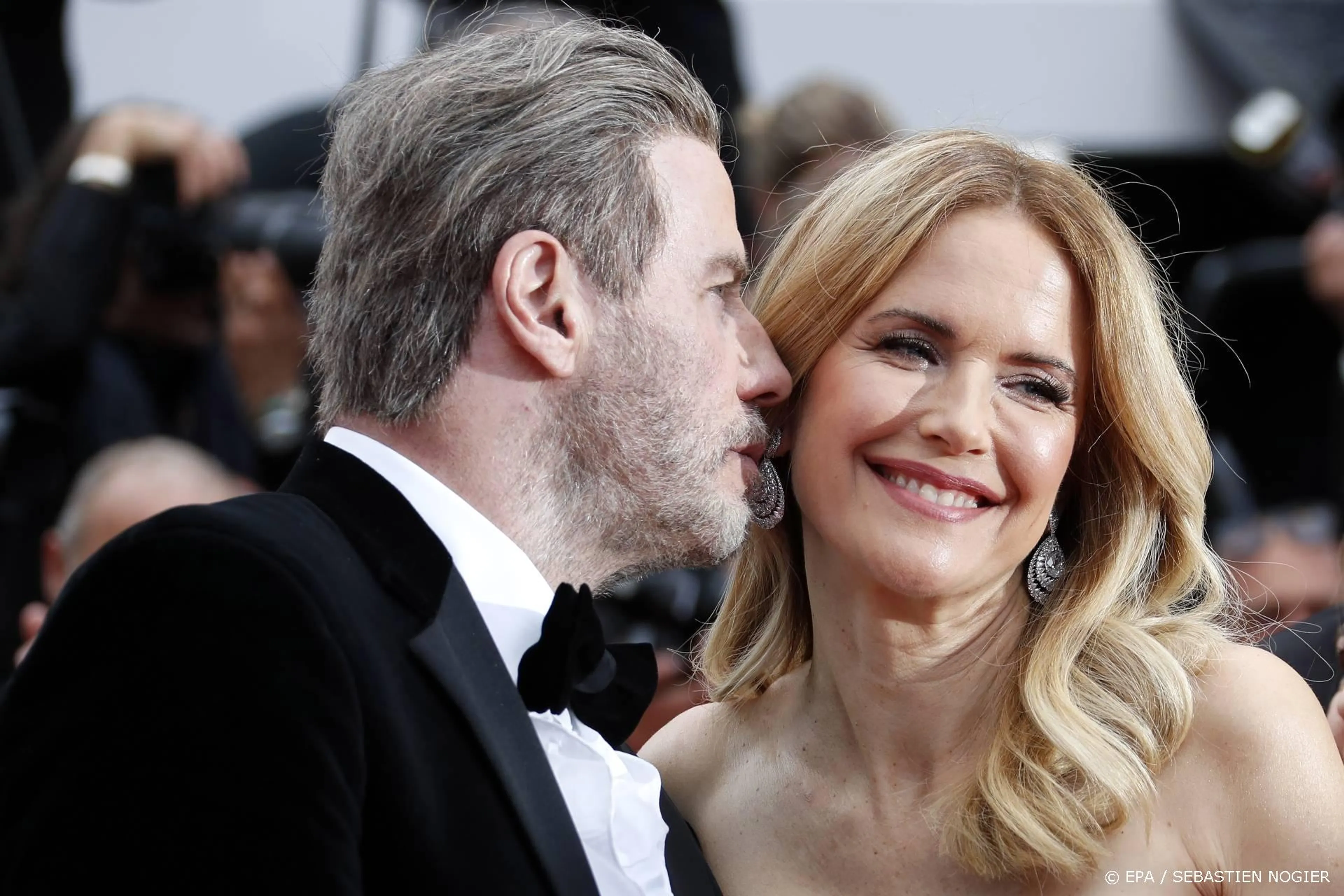 John Travolta mist overleden vrouw op haar verjaardag