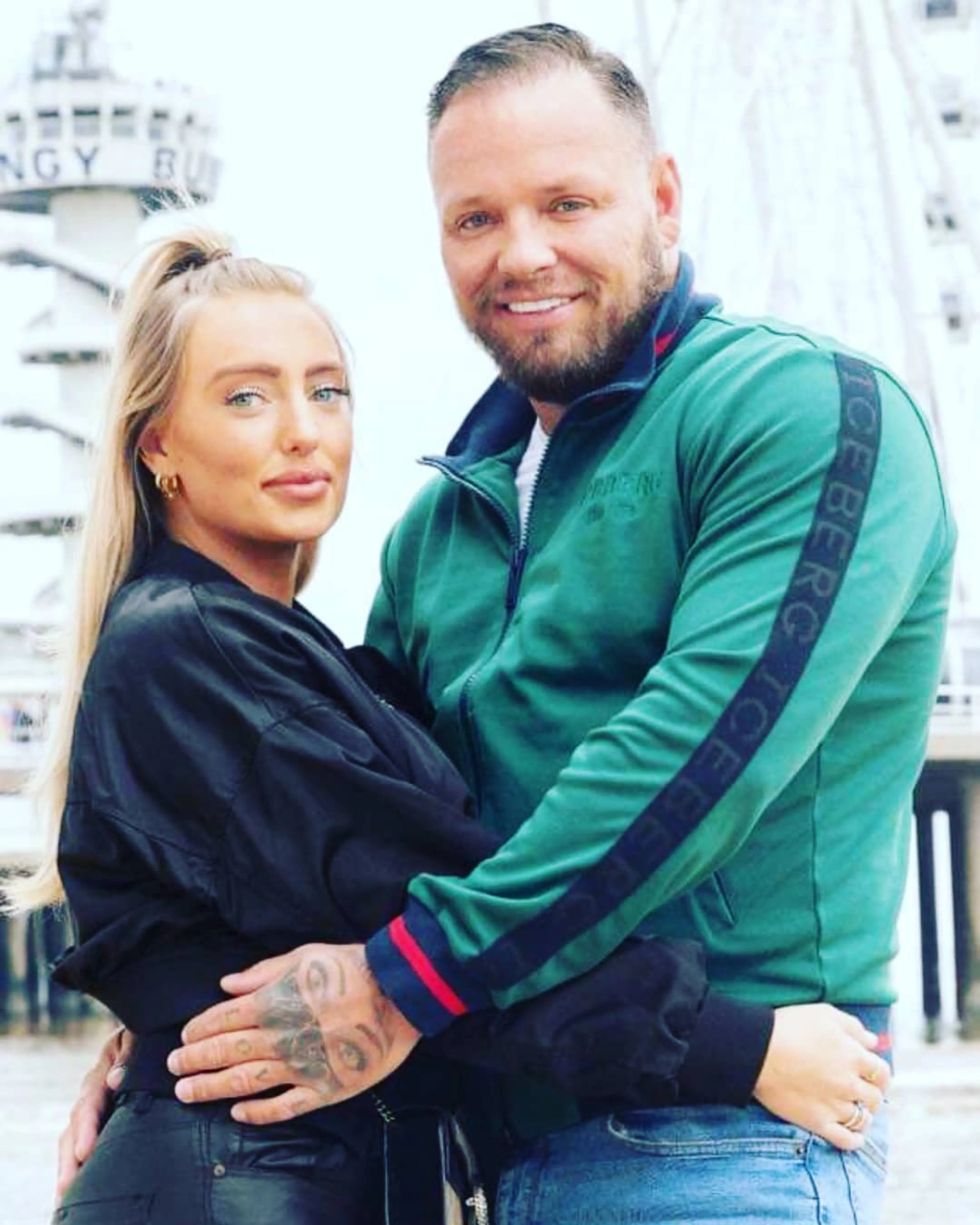Michael van der Plas viert de liefde