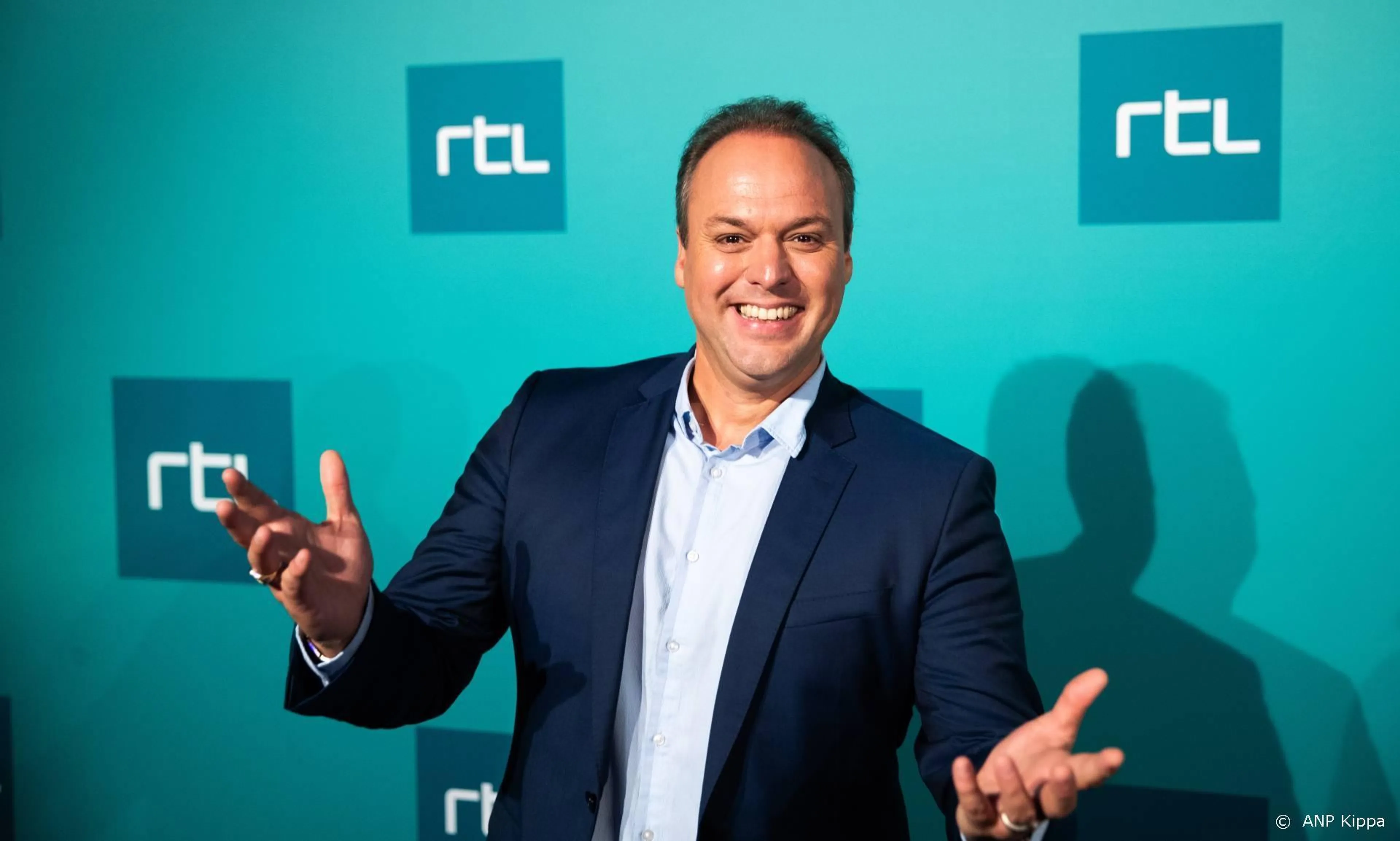 Frans Bauer ontmoet helden in RTL-programma Goed voor elkaar