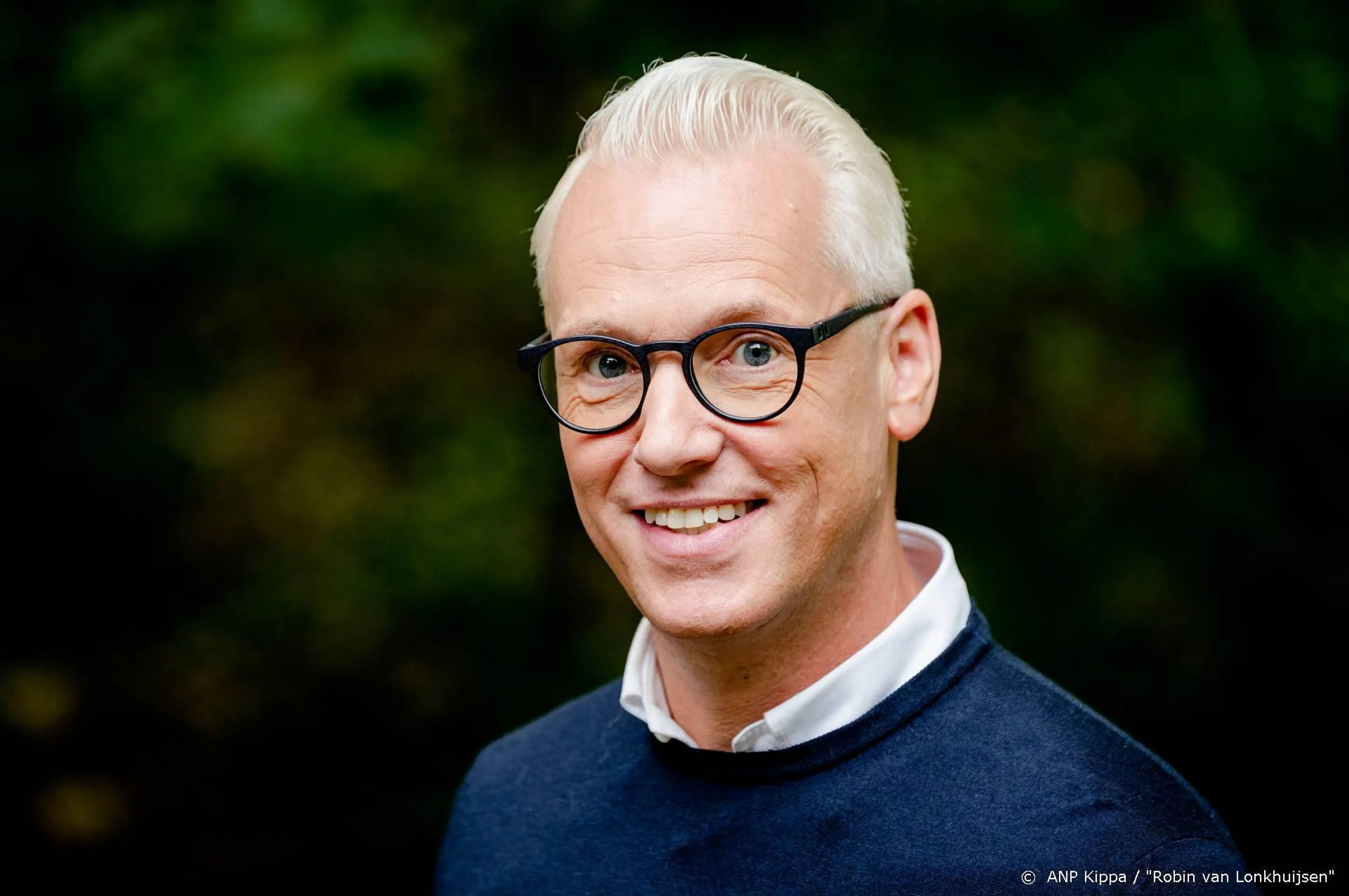 Rudolph van Veen bakt nu op tv gezonder en diverser