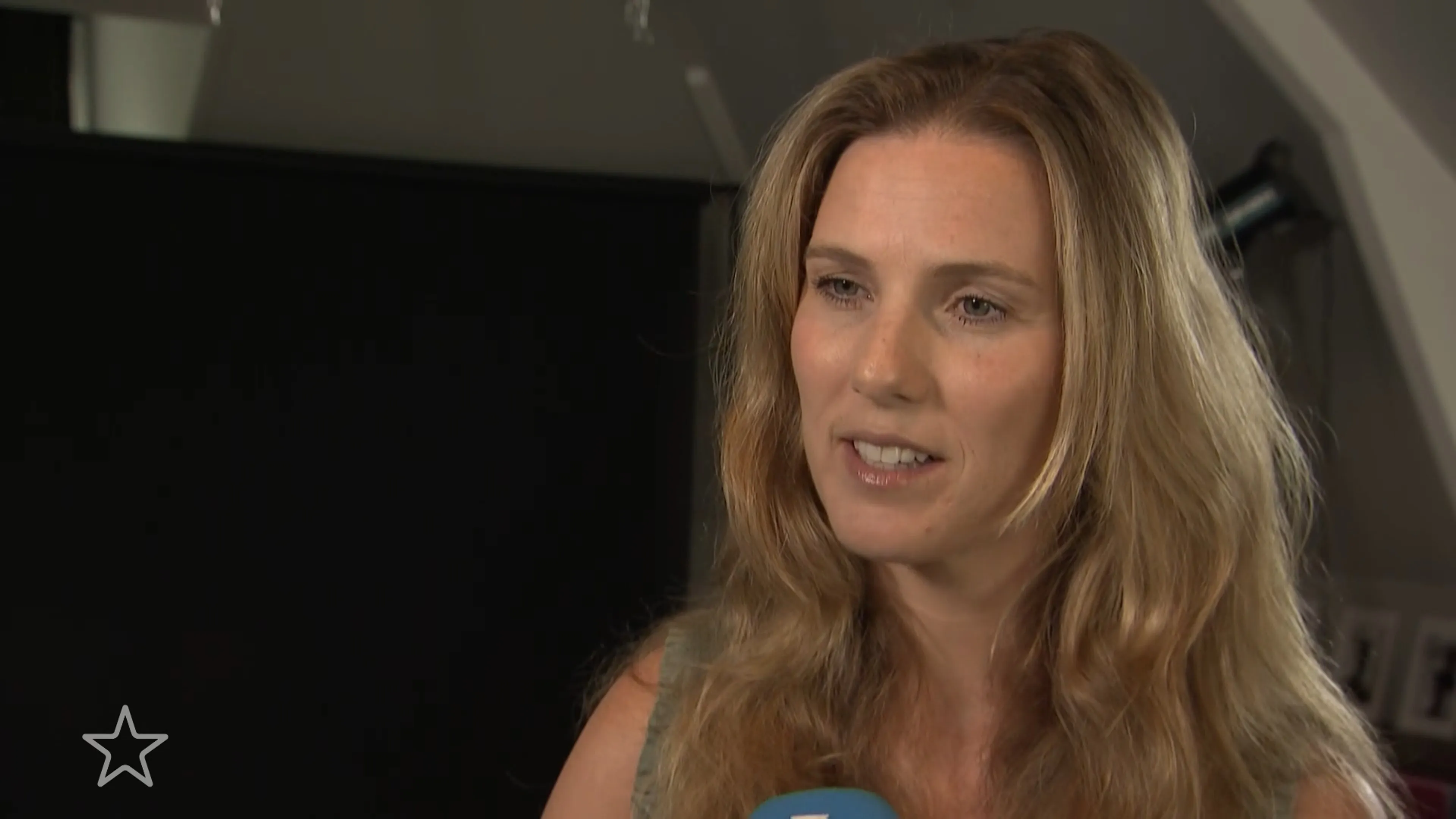 Vijf jaar geleden was de aanslag op Peter R. de Vries, zo herdenkt Kelly haar vader
