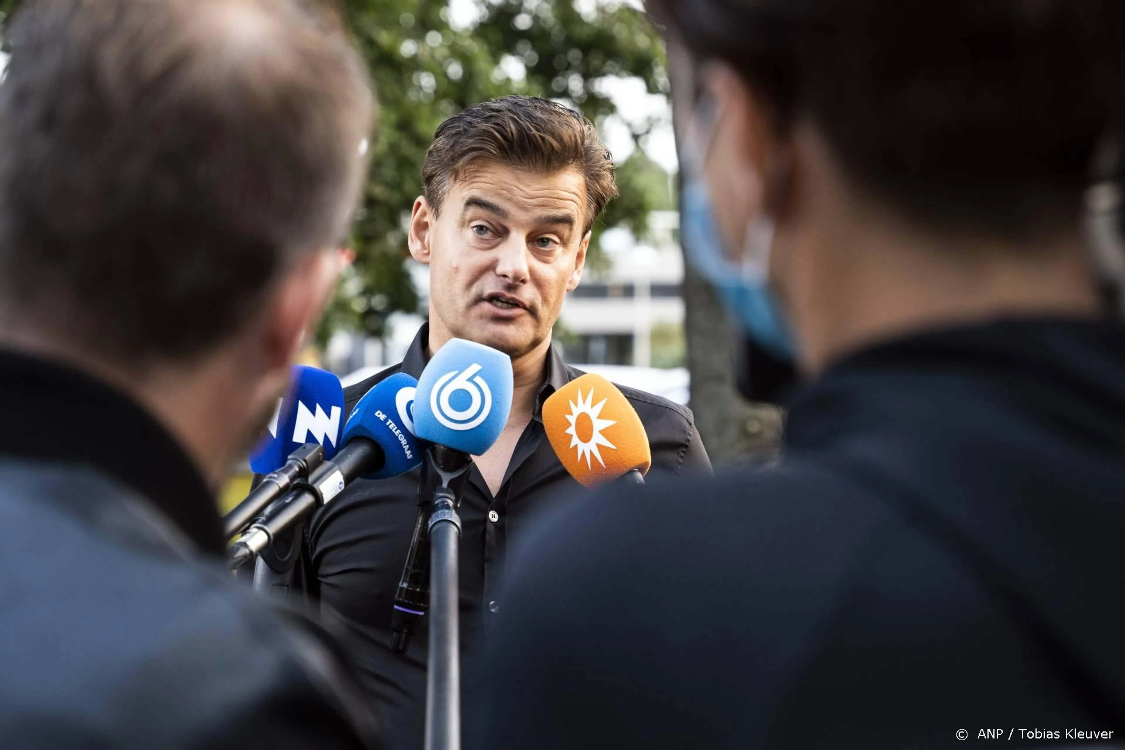 Politiekverslaggever lag nachtenlang wakker van Wilfred Genee