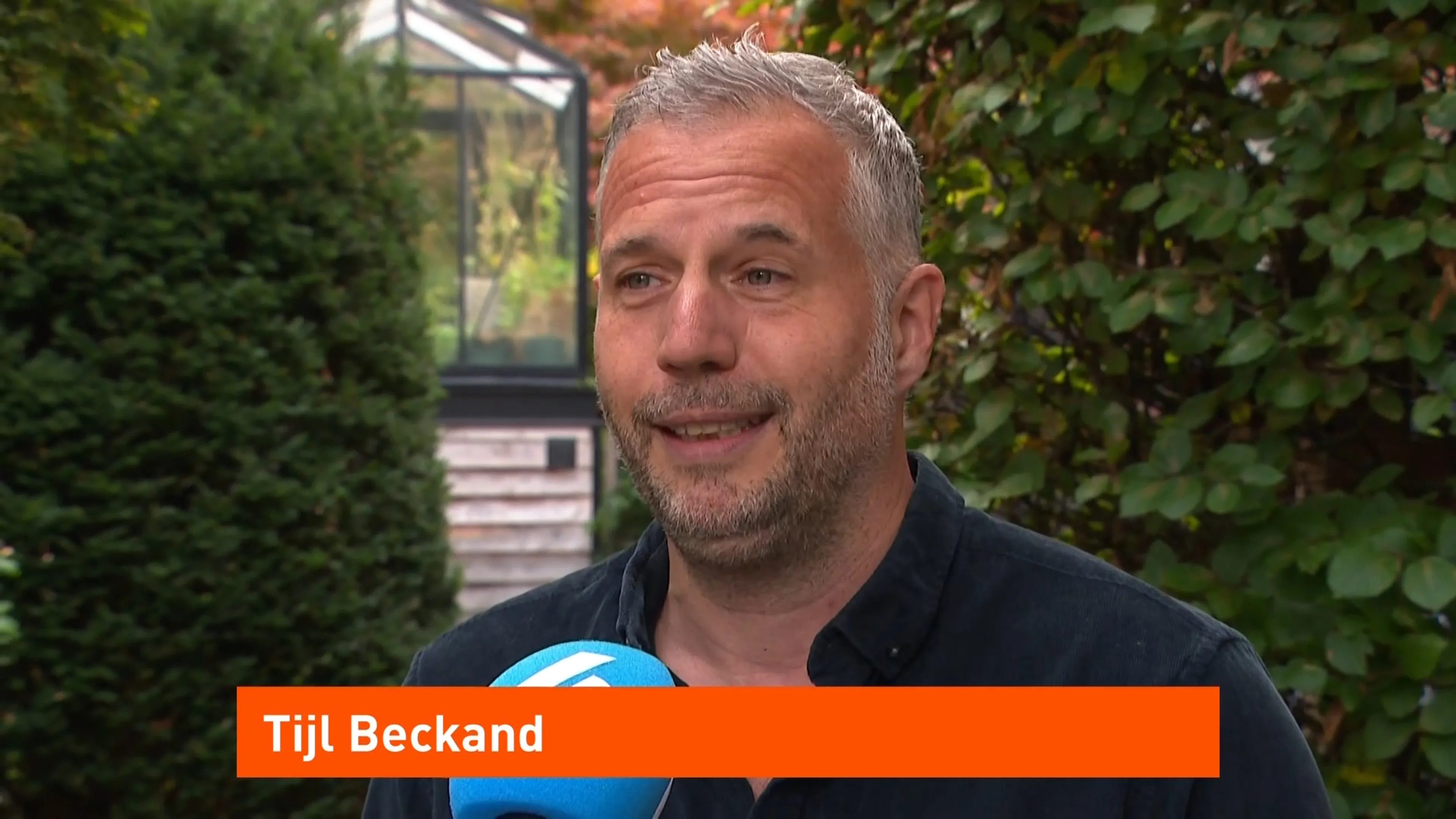 Tijl Beckand brengt sinterklaasprentenboek uit