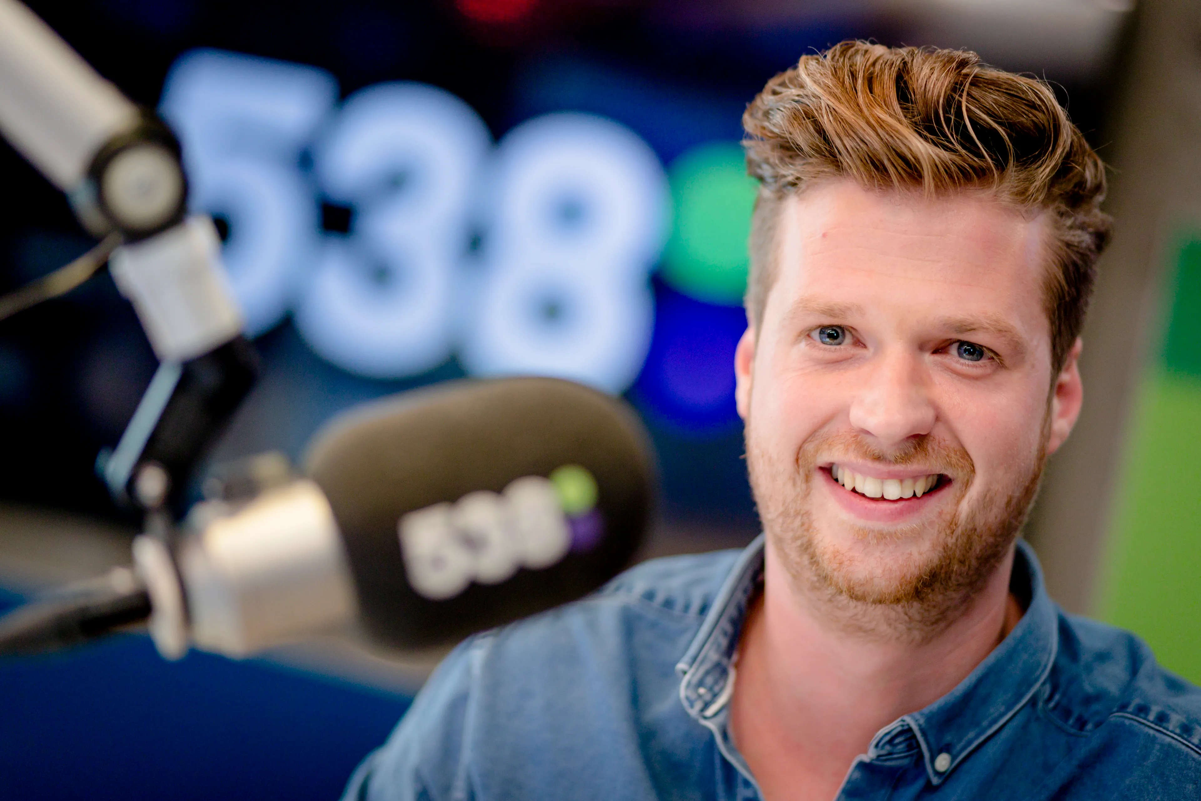 538 kleurde oranje met Koningsdagspellen