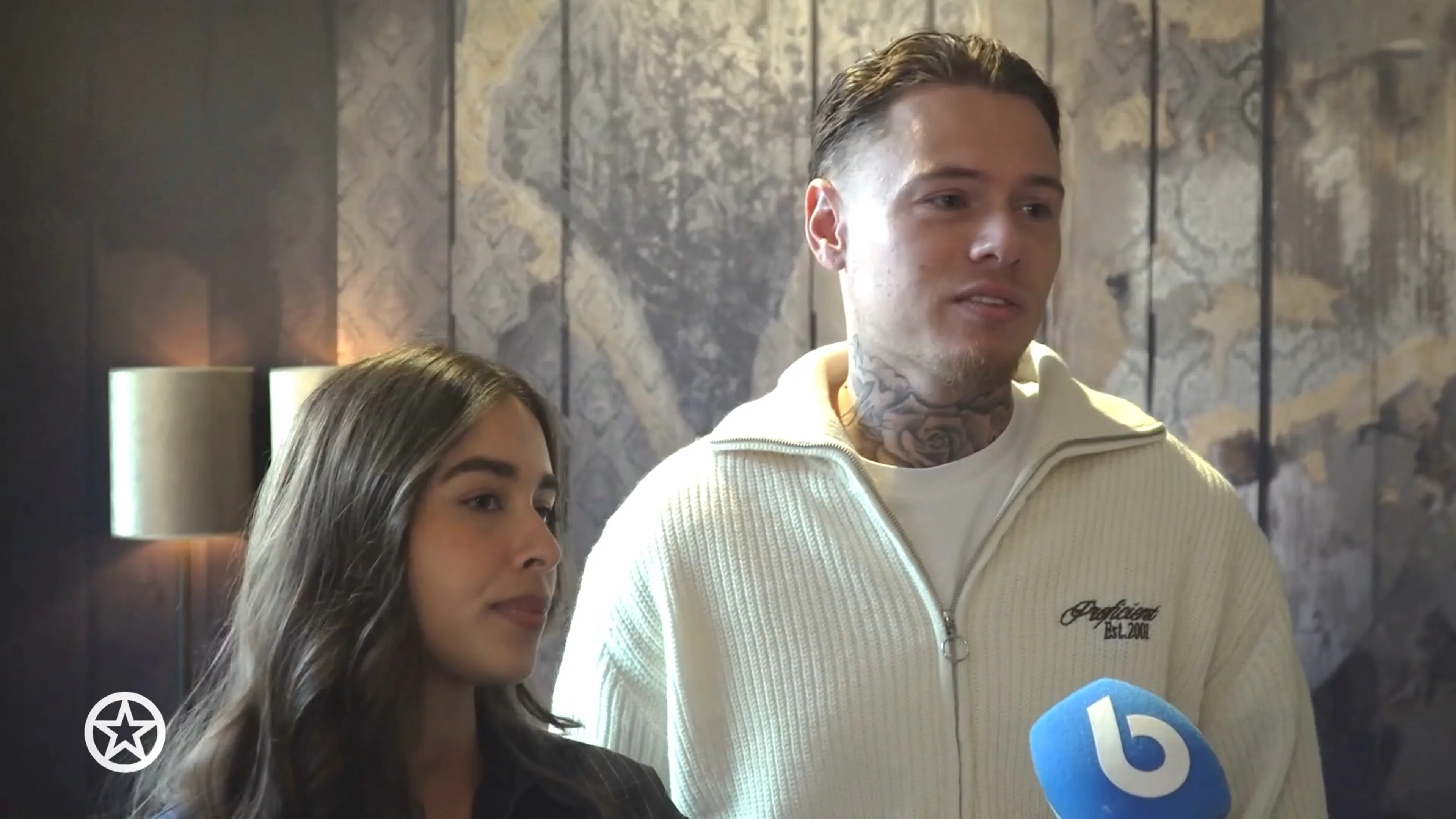 Naomi en Jay reageren op geruchten van overspel