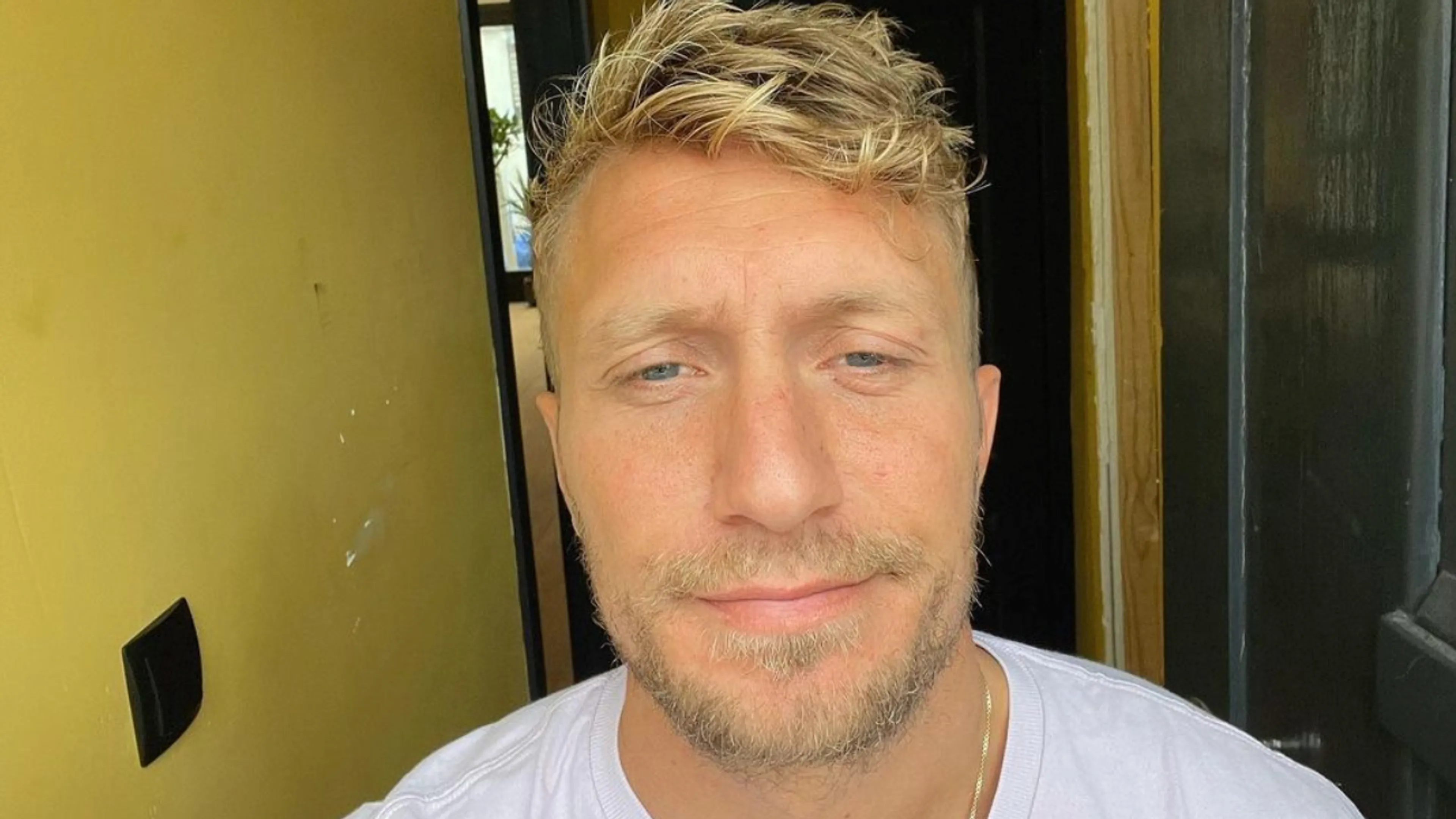 Chef'Special-zanger Joshua Nolet deelt heftig nieuws