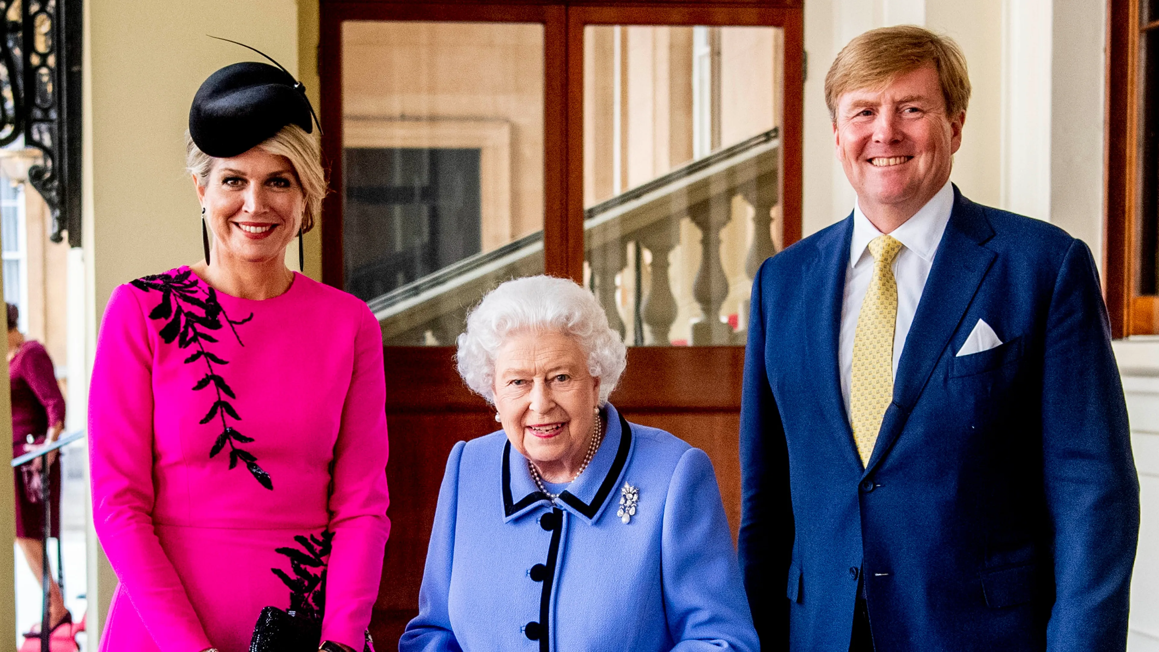 Koningspaar en prinses Beatrix naar uitvaart koningin Elizabeth