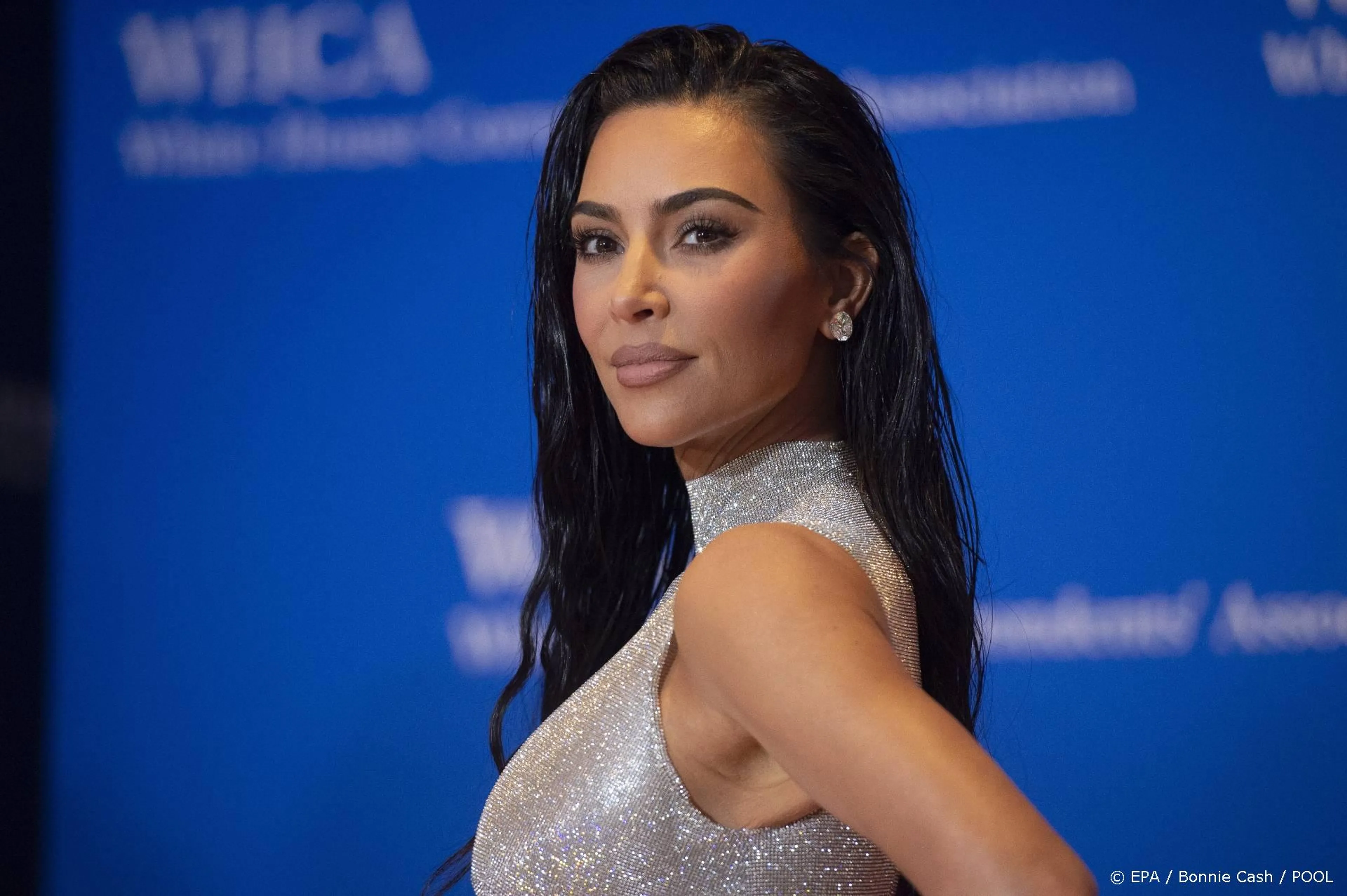 ZIEN: Kim Kardashian danst samen met dochtertje op Ch!pz