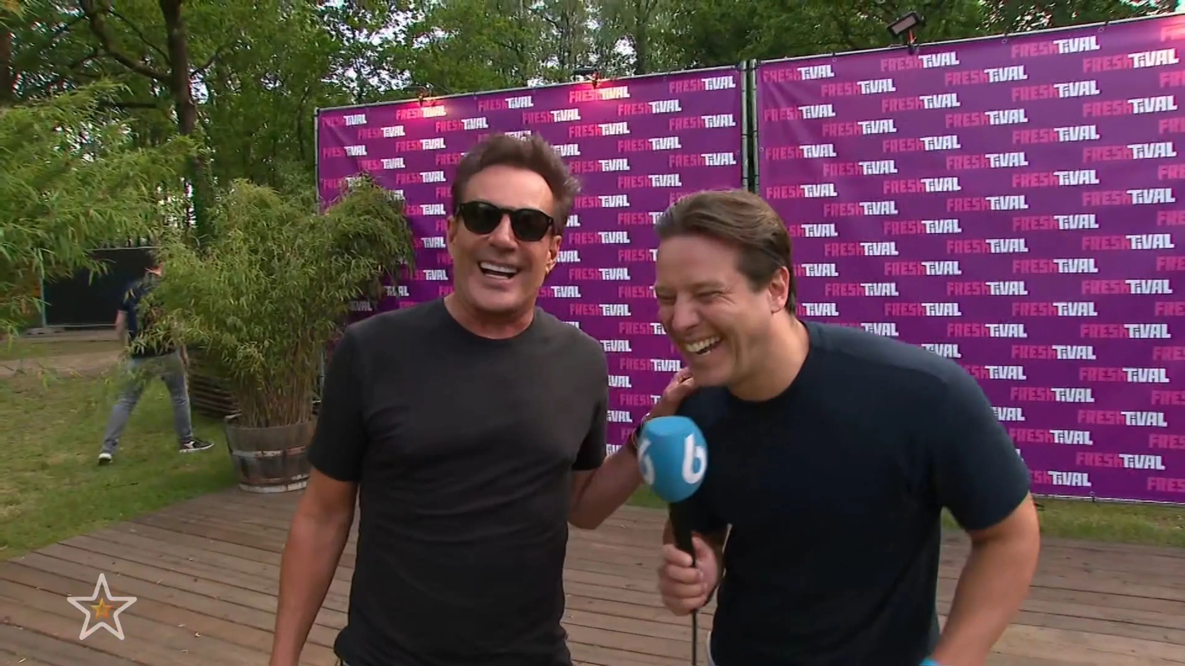 Artiesten genieten van zomerse temperaturen op Freshtival