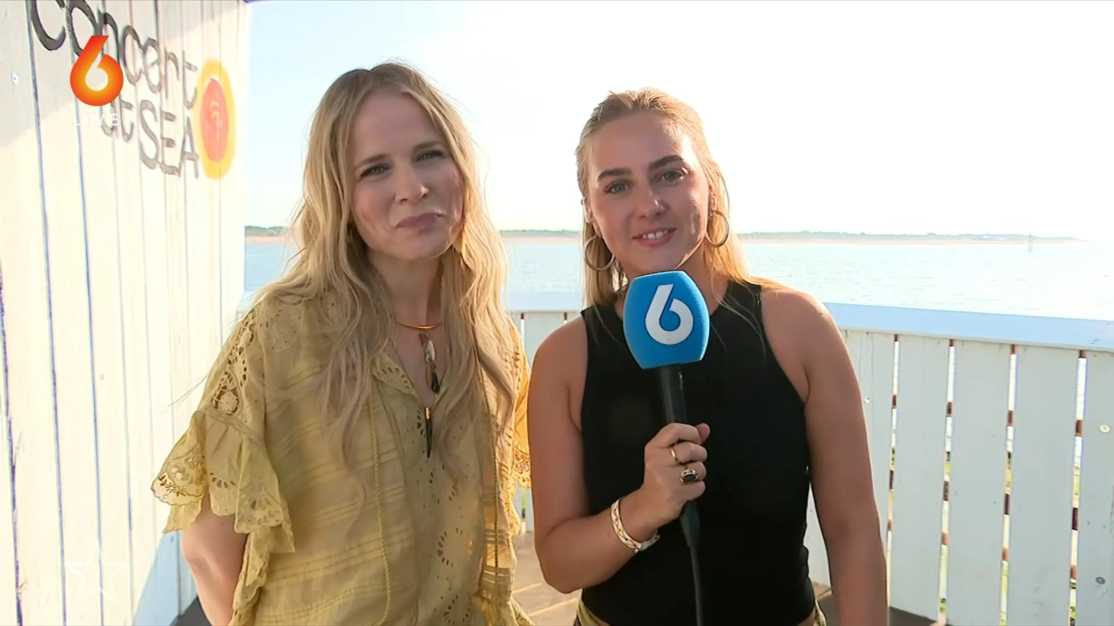 Ilse DeLange geniet van het warme weer: 'Ultiem vakantiegevoel'
