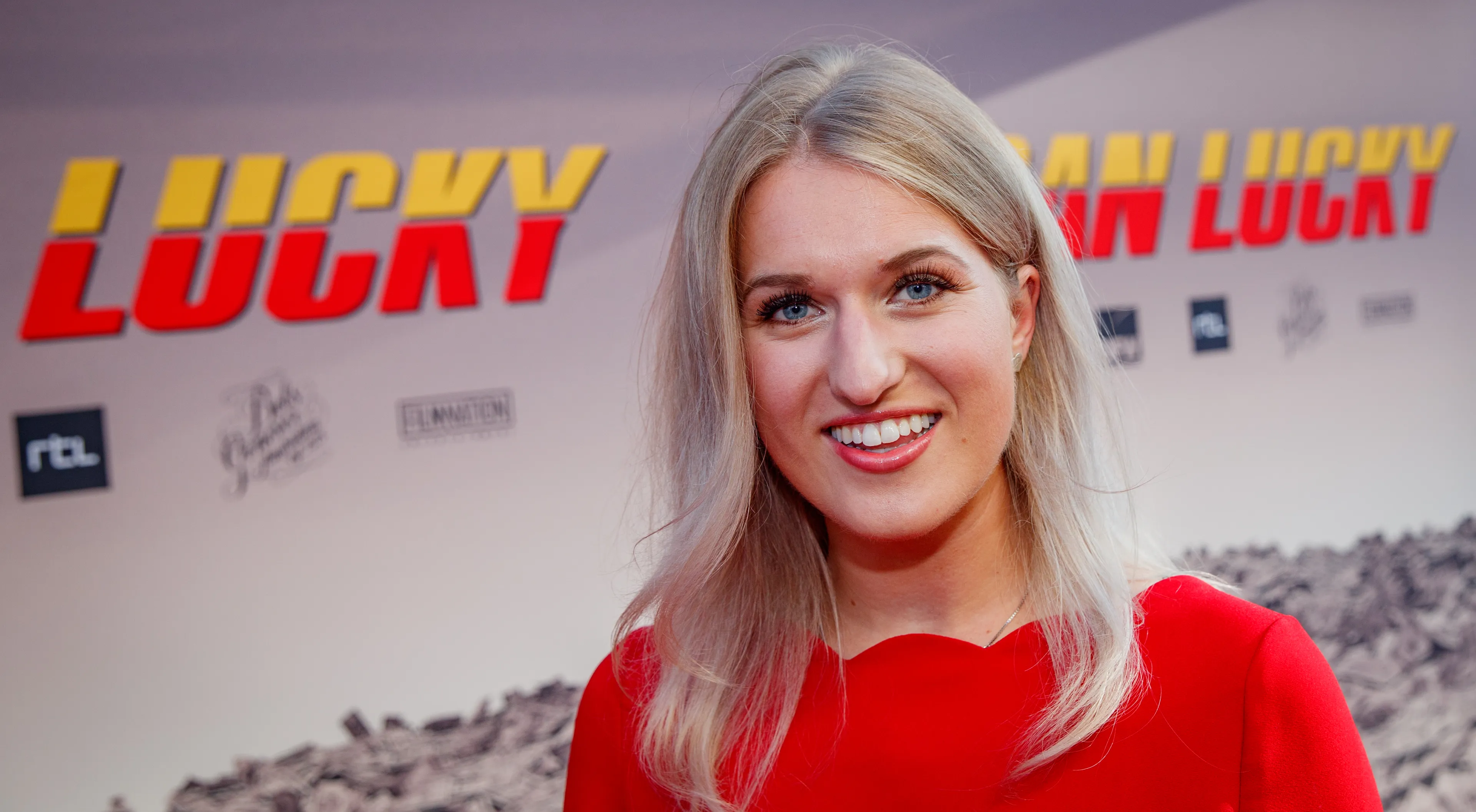 Britt Dekker neemt ingrijpend besluit vanwege coronavirus