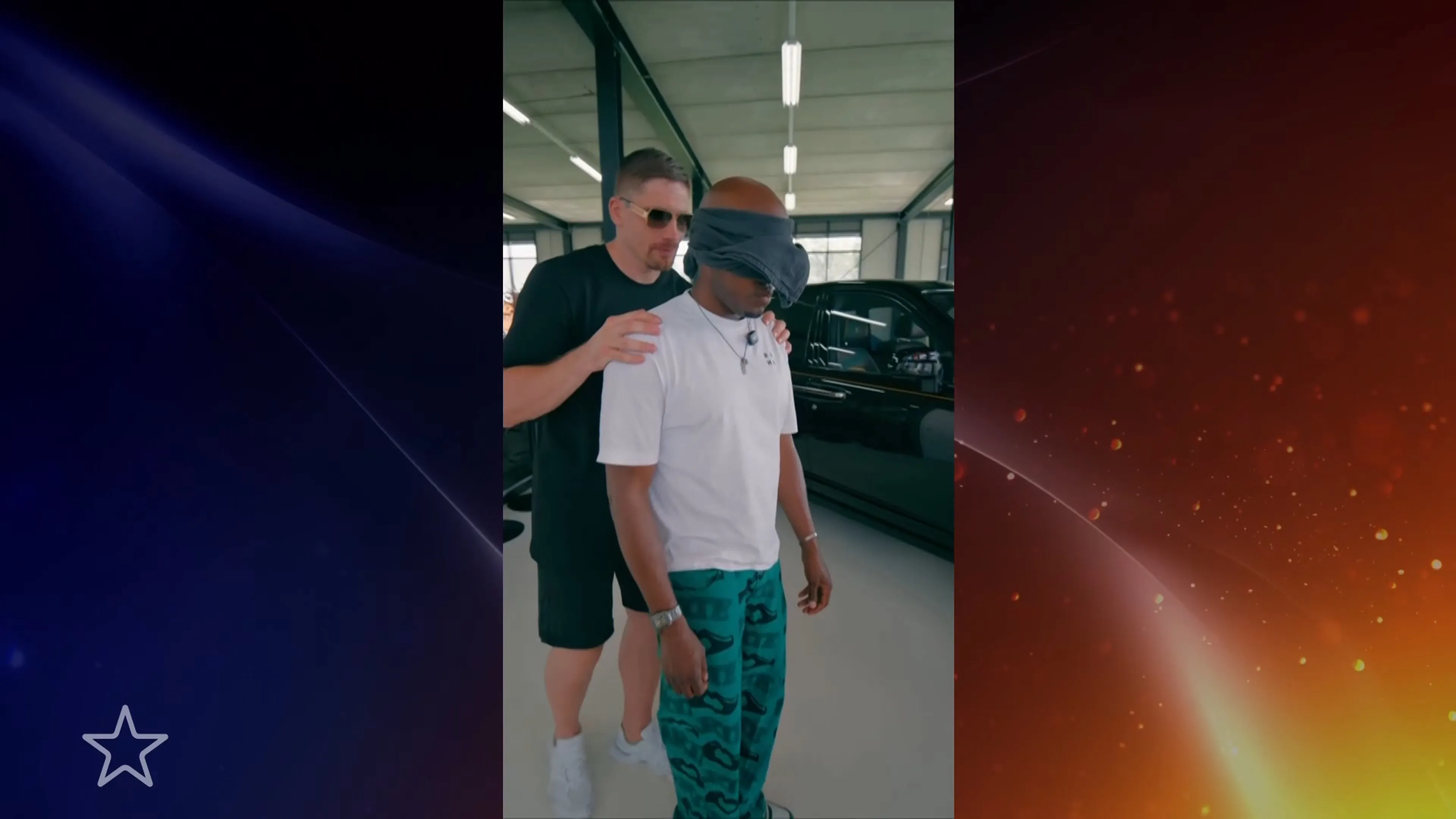 Rico Verhoeven prankt Jandino Asporaat met nieuwe auto