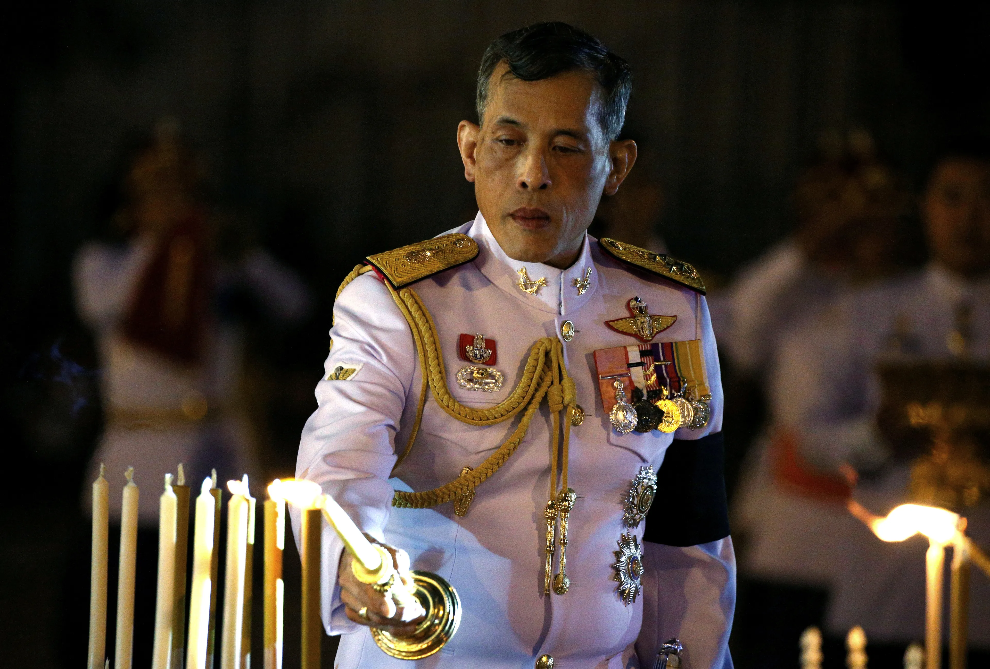 Ongeloof over vakantie vierende Thaise koning in Duitsland