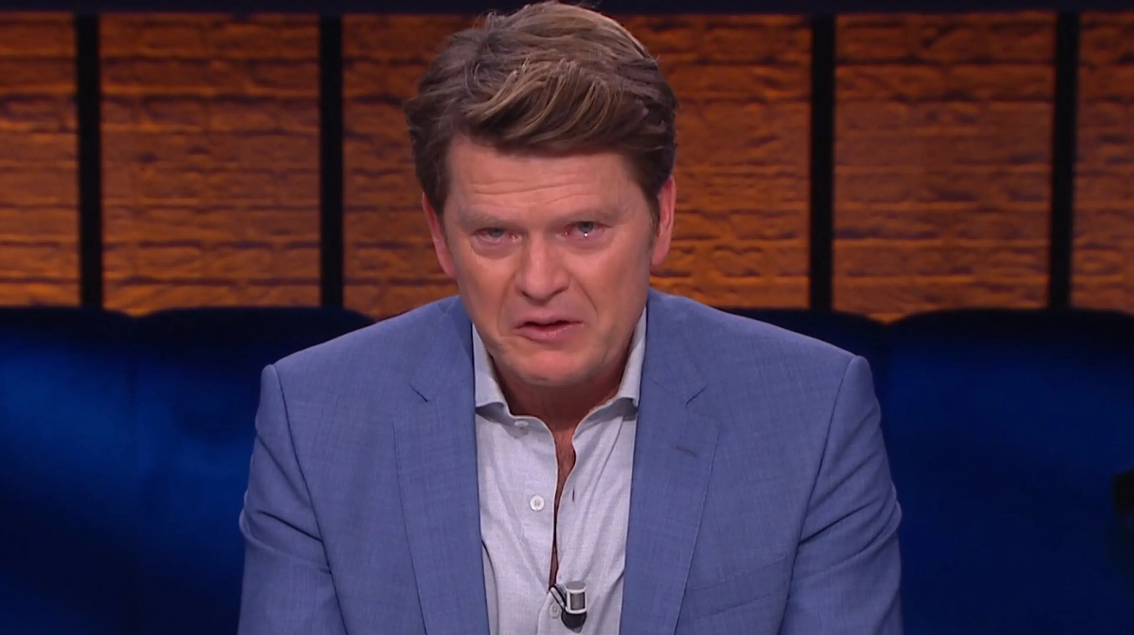 Beau van Erven Dorens in tranen op tv