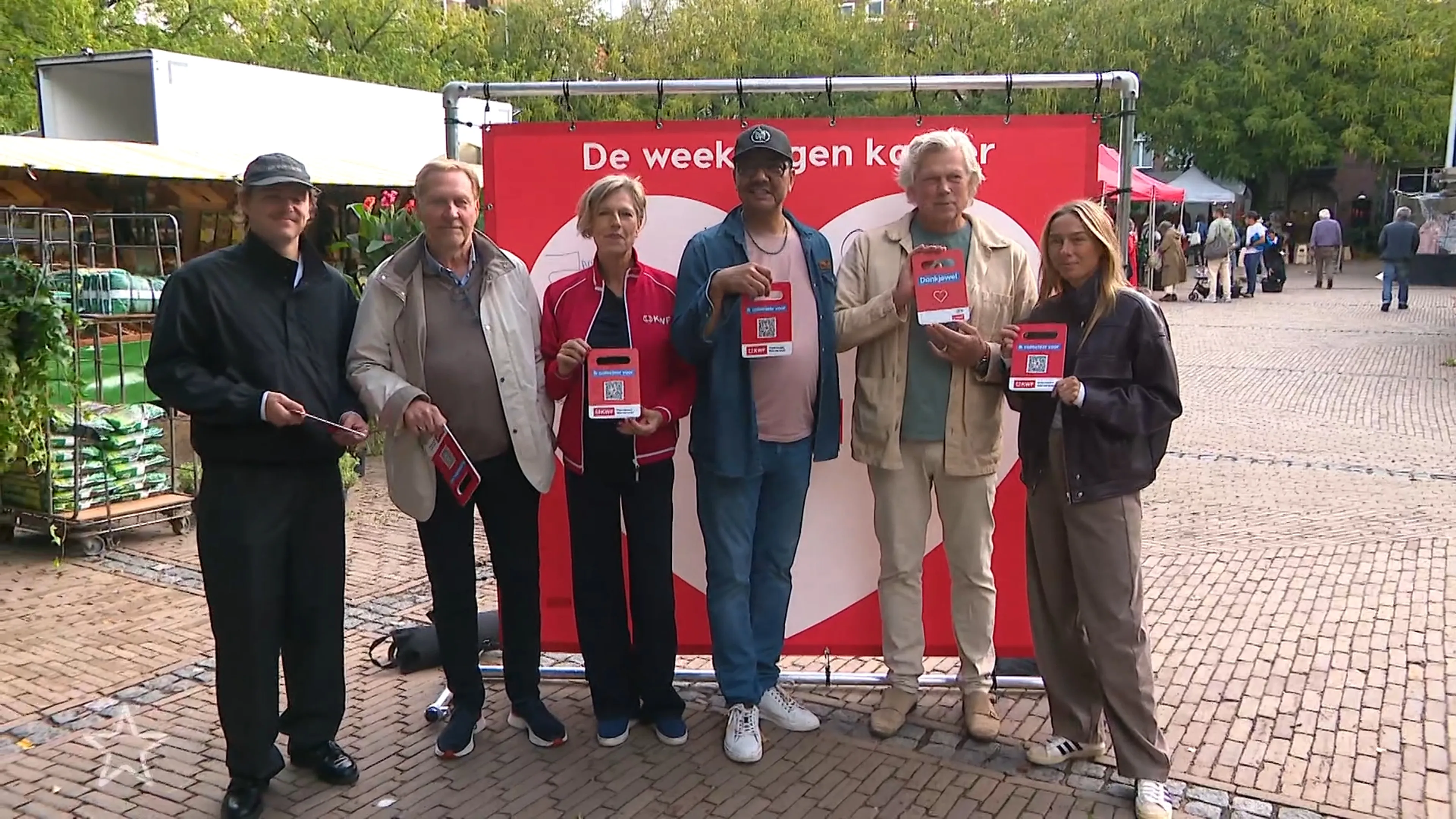 Oos Kesbeke, Roelof Hemmen en Jörgen Raymann collecteren voor KWF