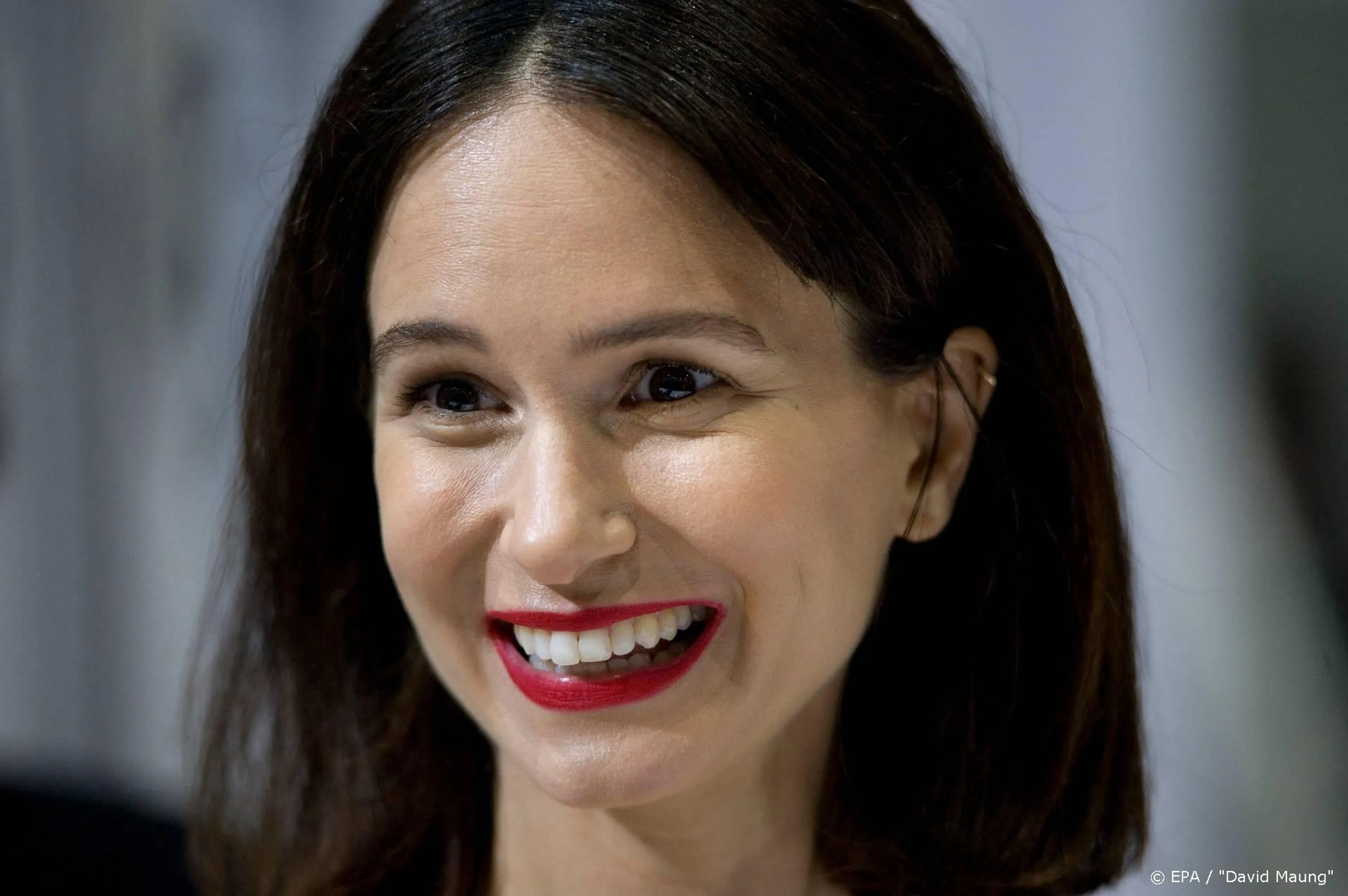 Fantastic Beasts-acteurs helpen handje tijdens coronacrisis