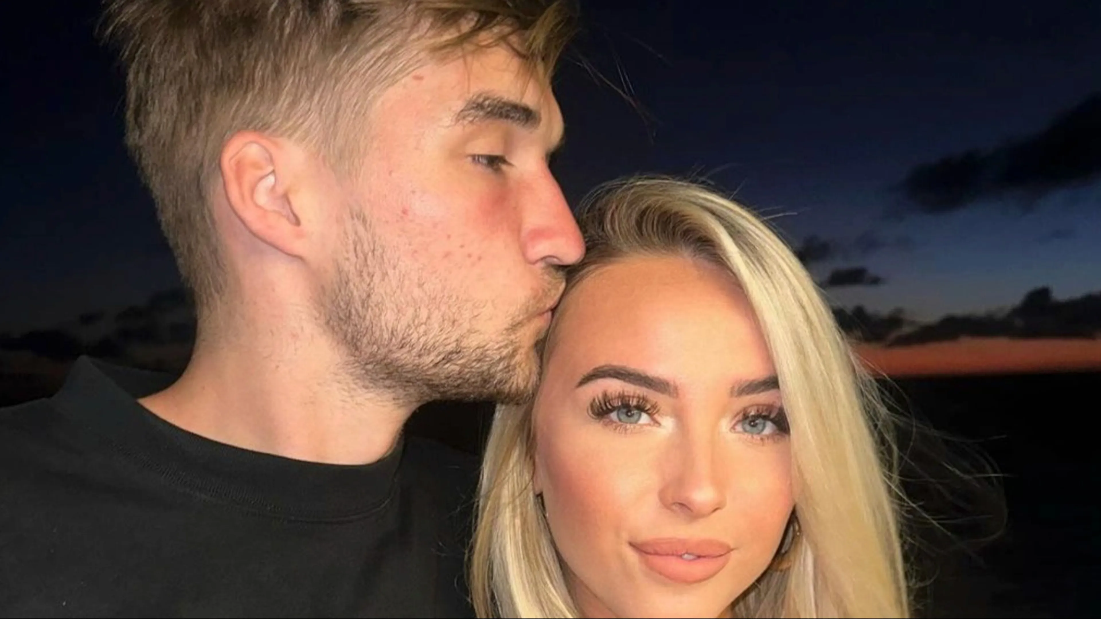 YouTuber Gio Latooy verwikkelt in rel met zijn 'ontslagen' schoonmaakster