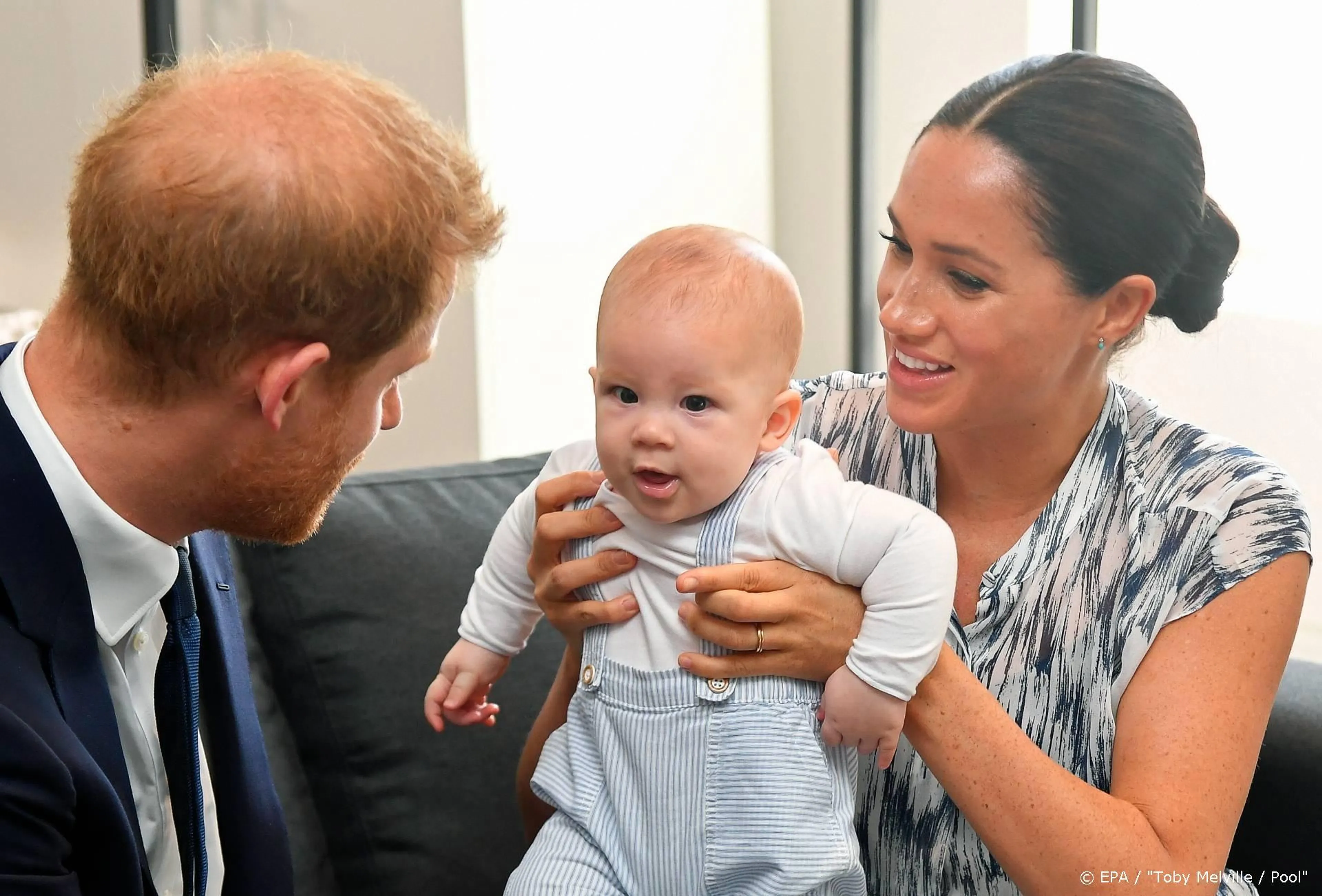 'Archie begint te brabbelen'