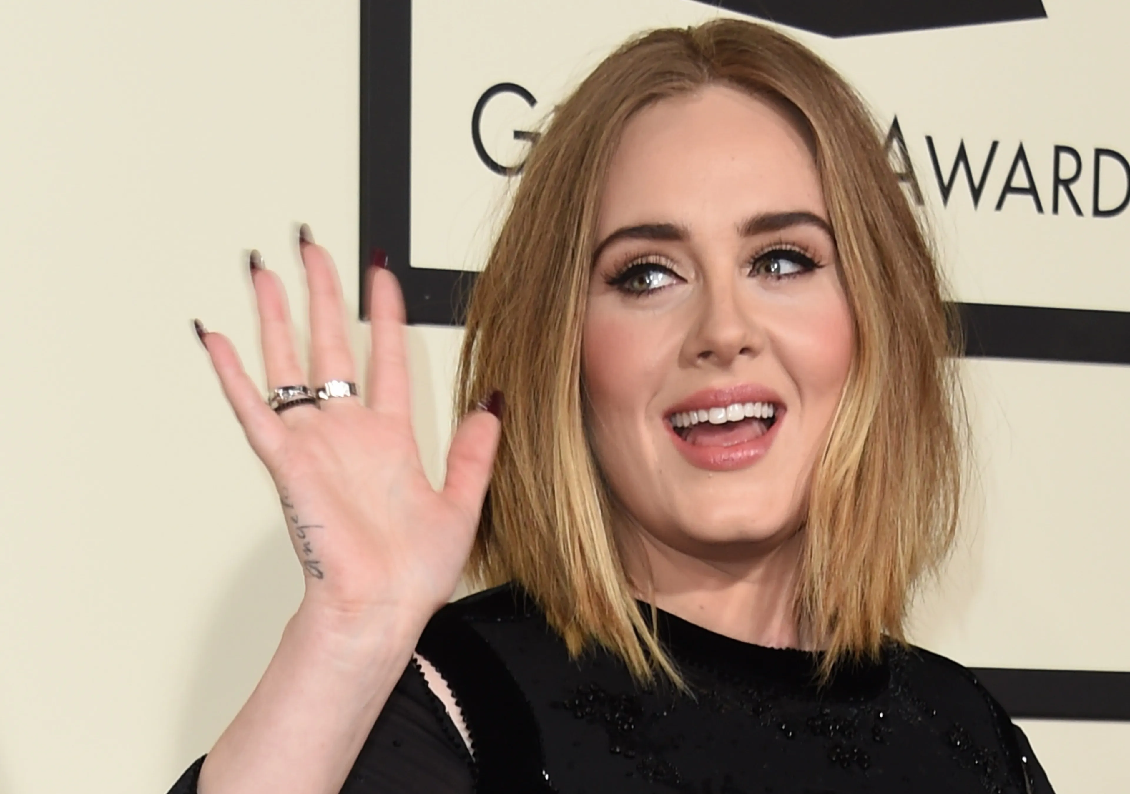 HEFTIG: Grote zorgen om Adele