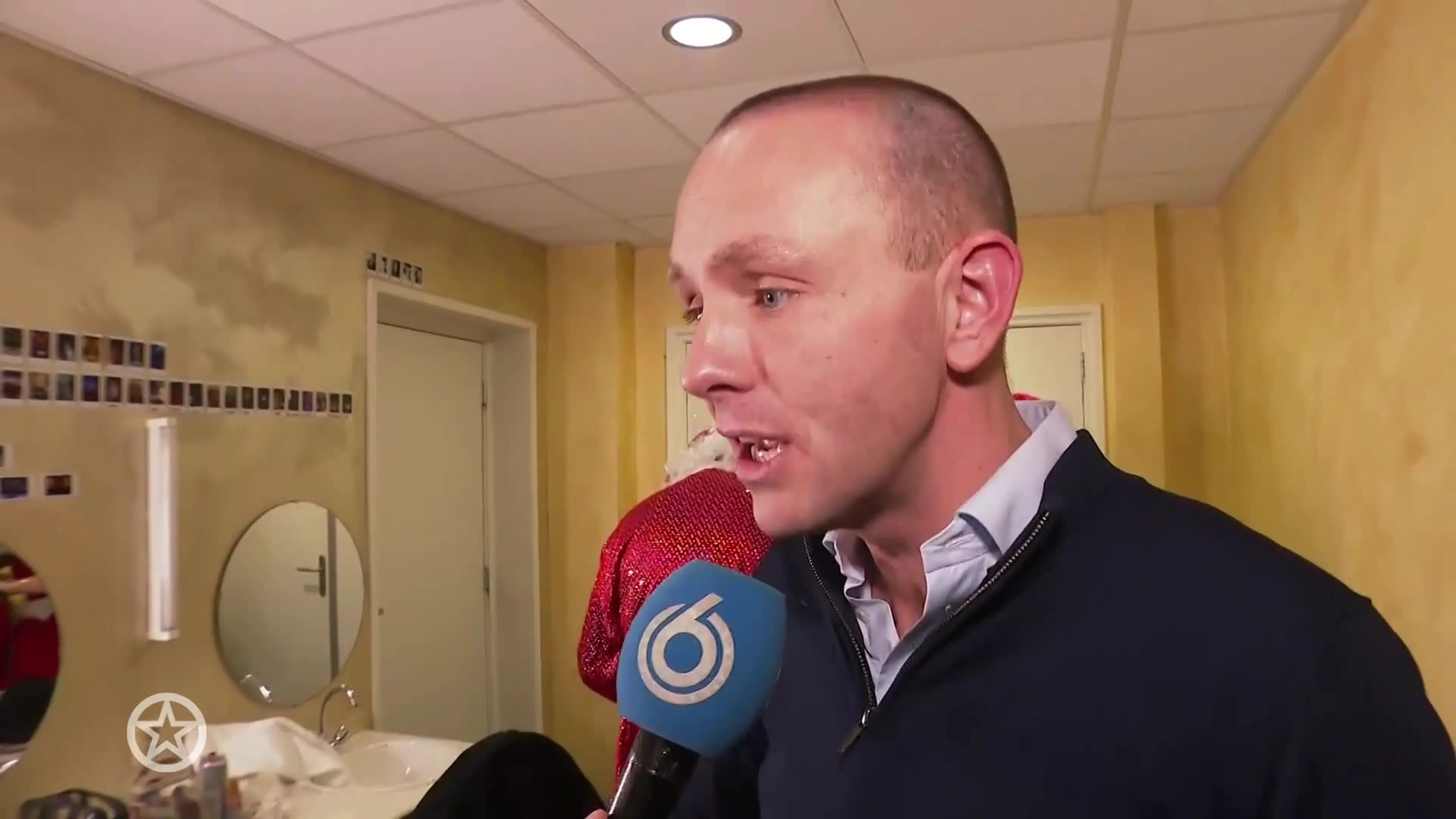 Man John de Bever in paniek na haartransplantatie