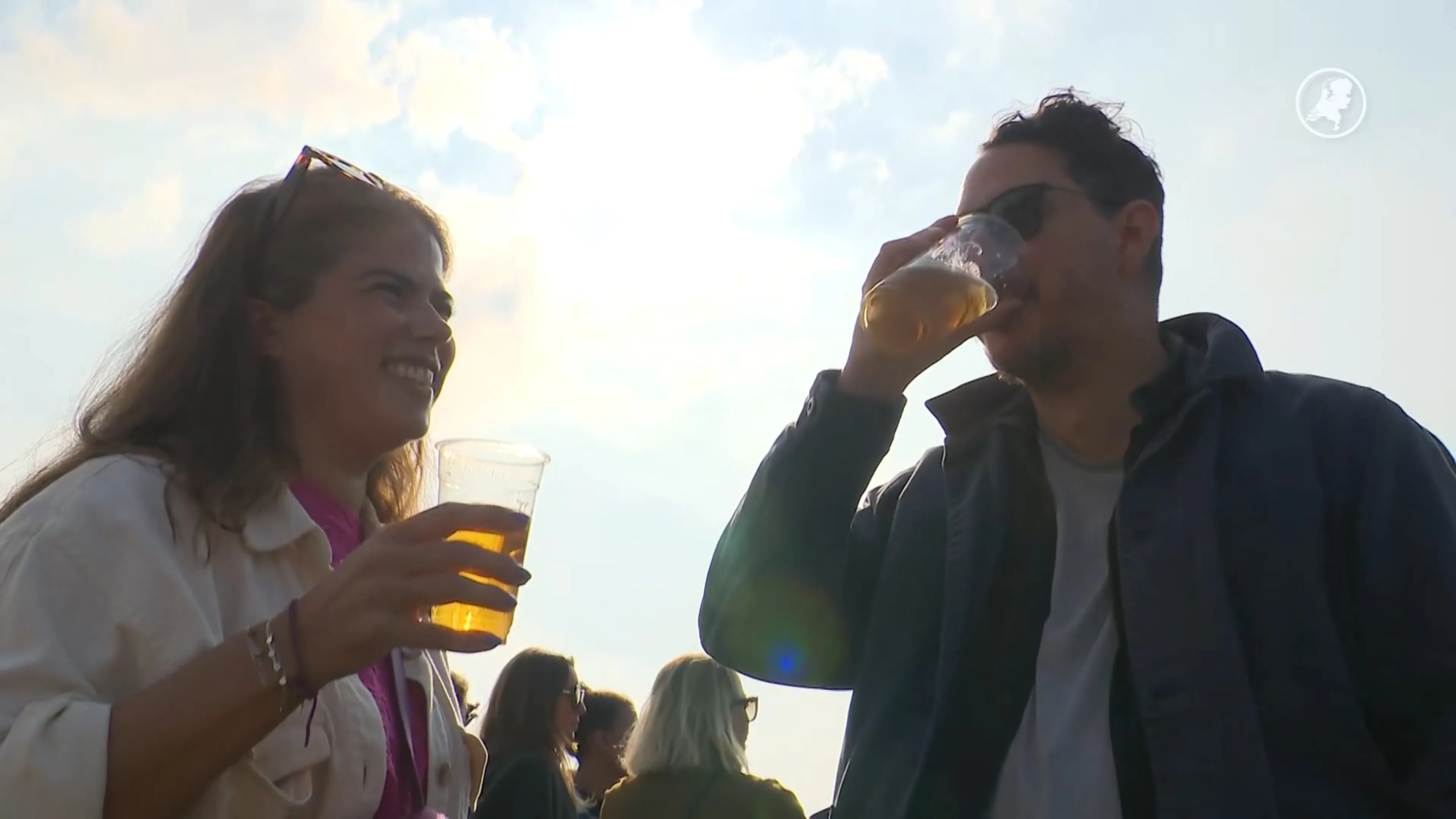 Bevrijdingsfestivals barsten los op veertien plekken (Hart van Nederland)