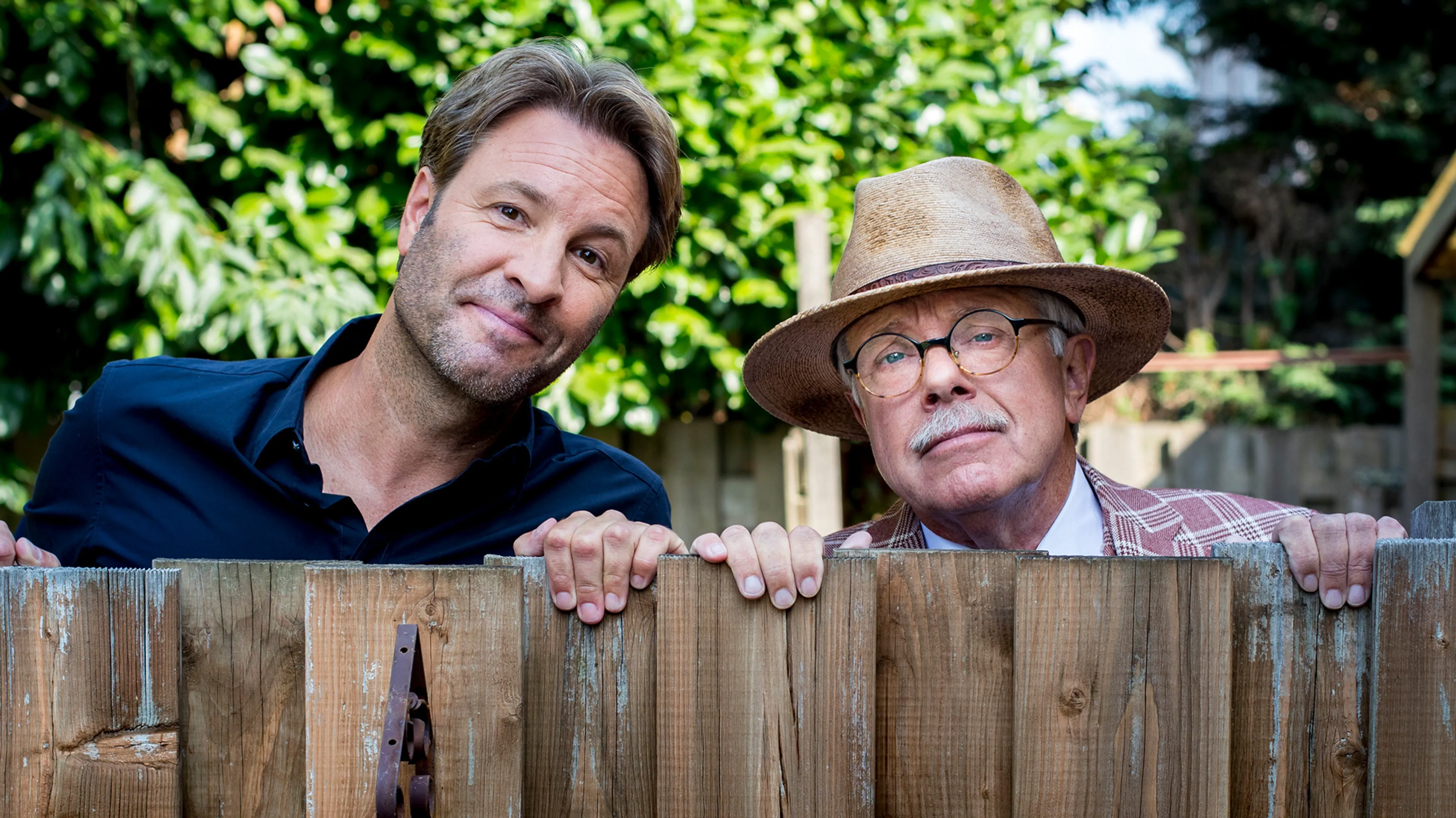 Mr. Frank Visser-kijkers oneens met beide partijen: 'Boze mensen'