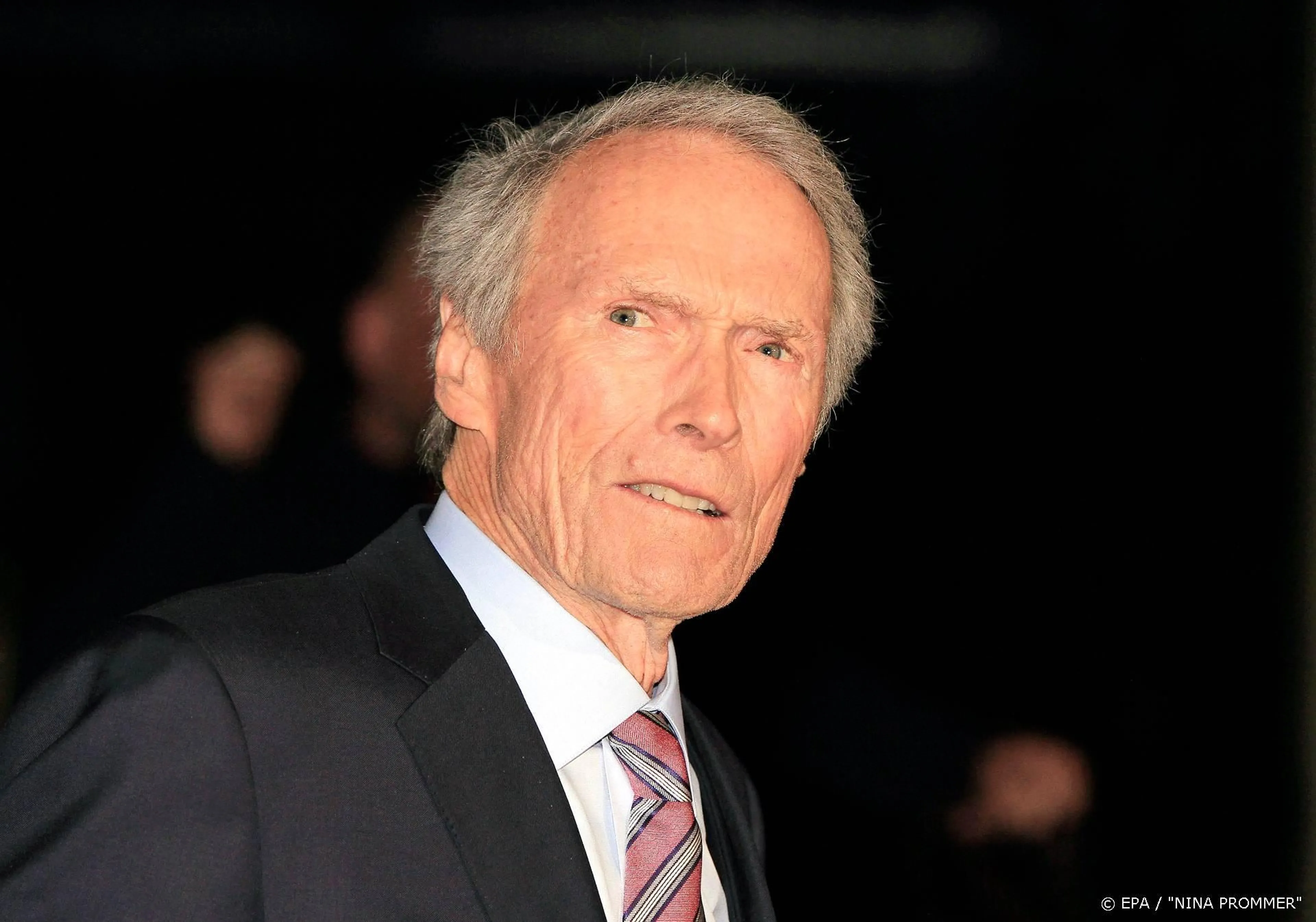 Clint Eastwood klaagt cannabisproducent aan