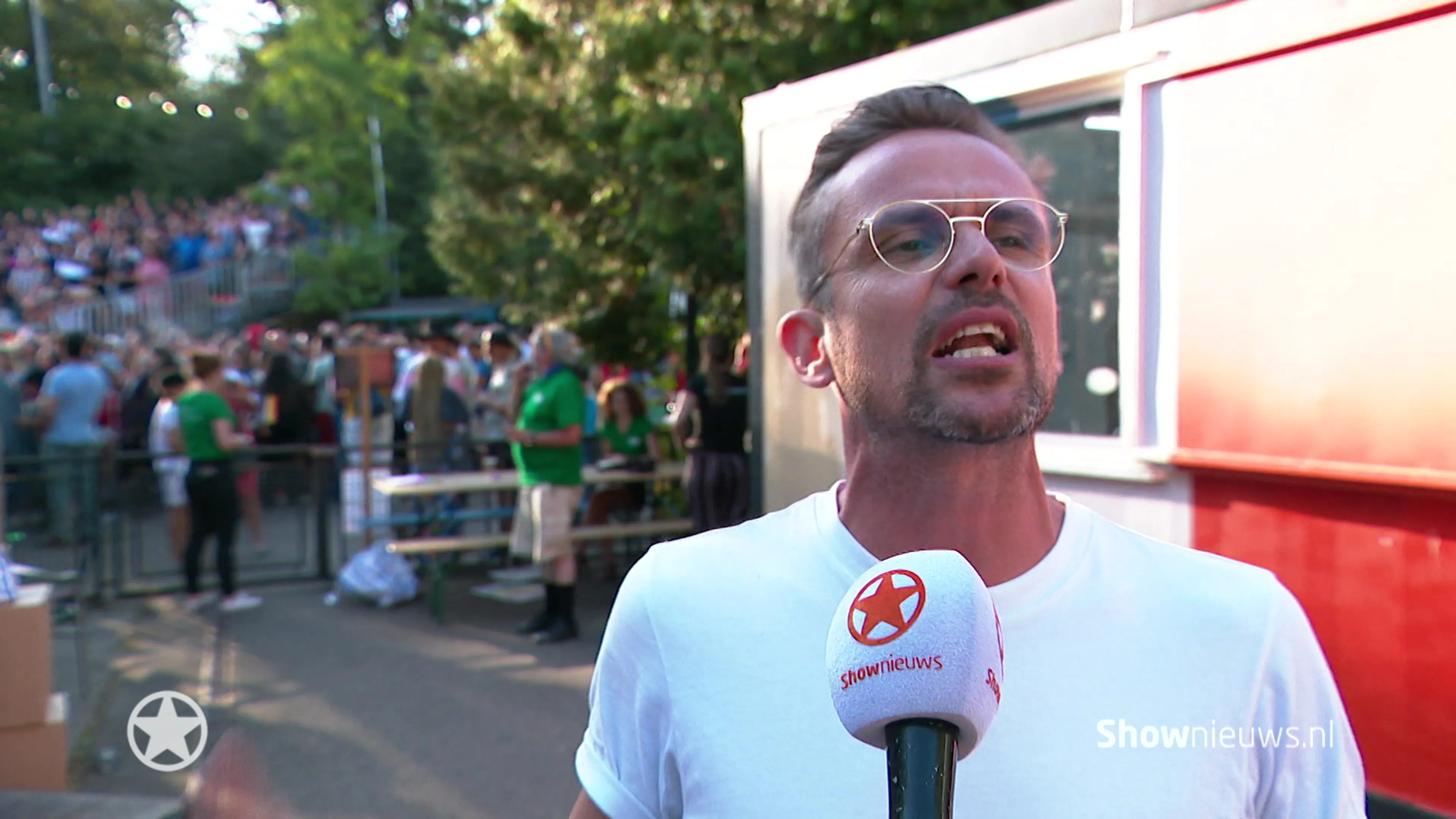 Pride Amsterdam op hysterische wijze van start