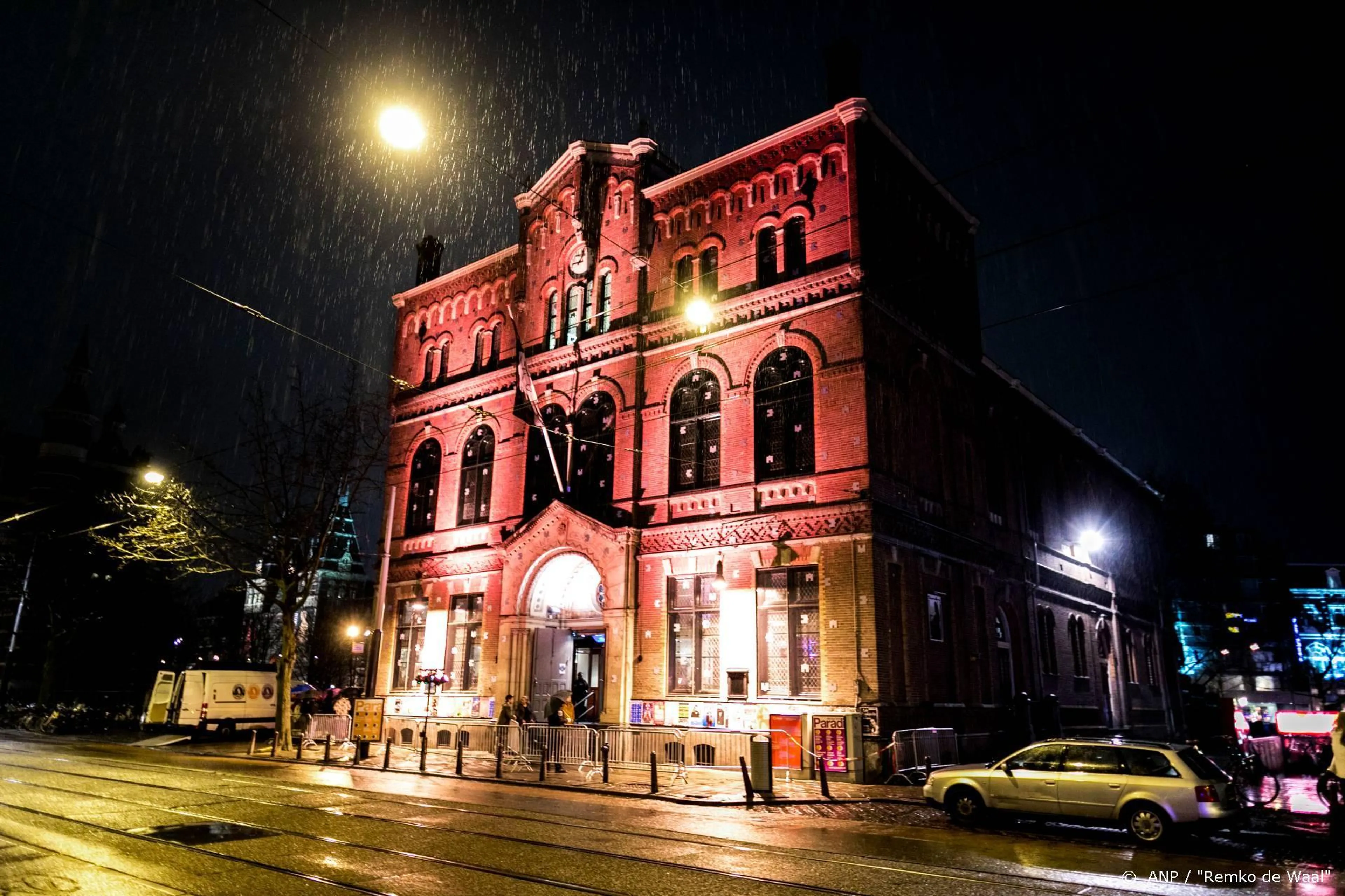 Paradiso roept ticketkopers op om ticket te doneren