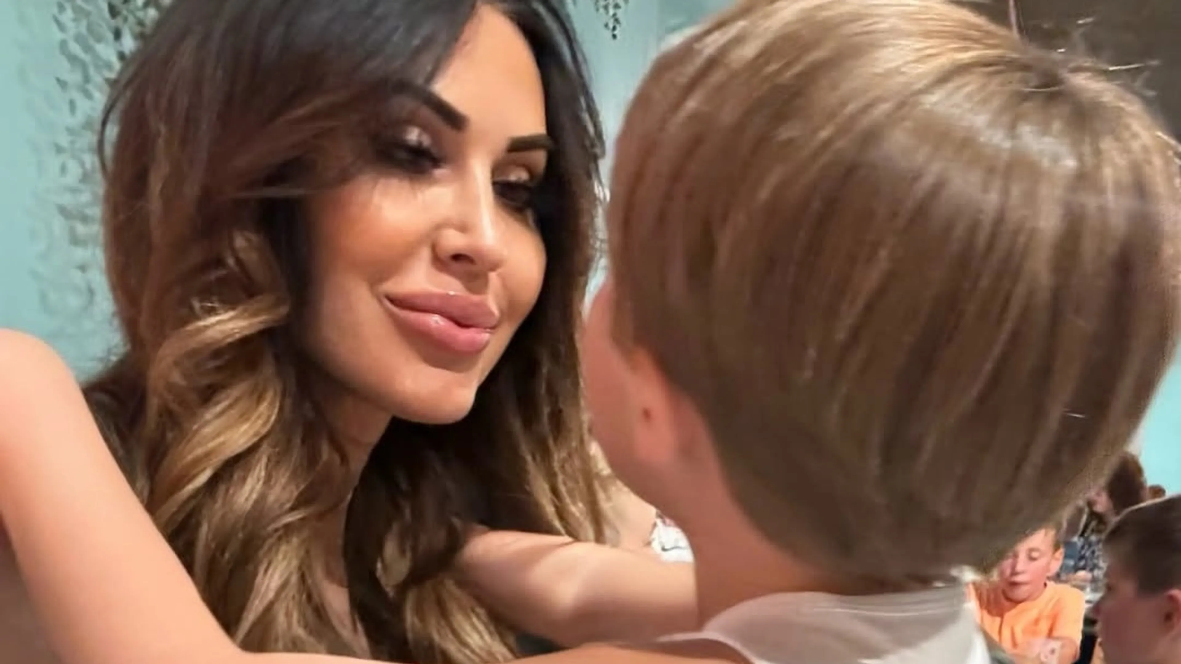 Tamara Elbaz hoopt op baby met ex: 'Tussen dagvaardingen door'