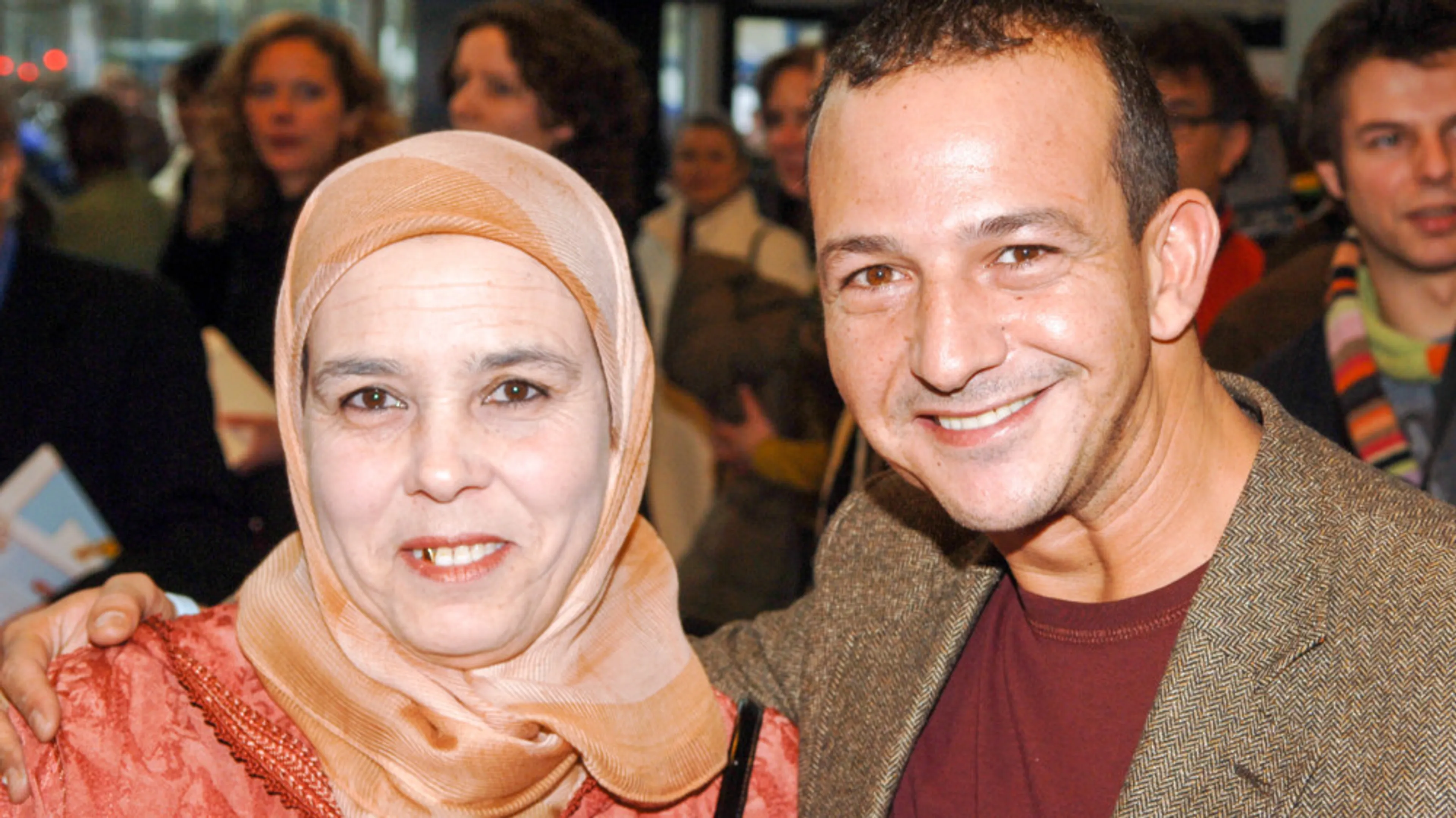 Moeder Najib Amhali onderweg naar Nederland