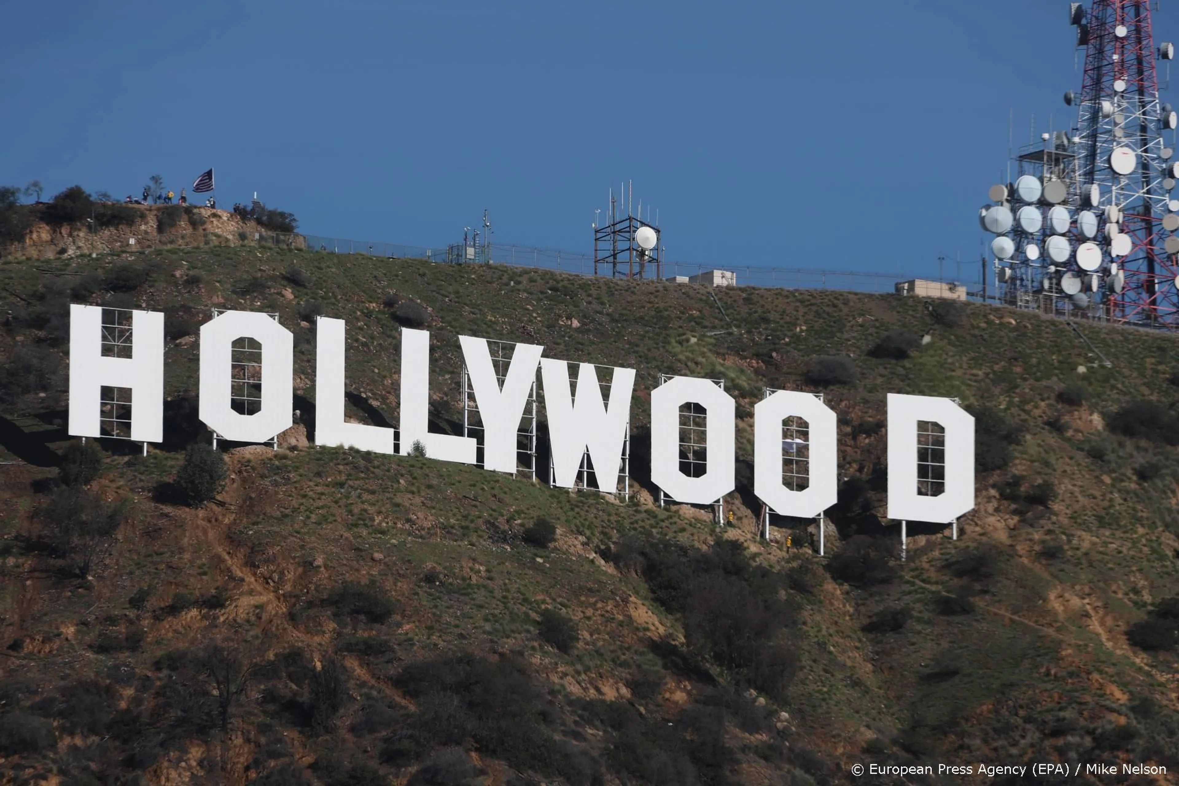 'Hollywoodtop probeert voor te dringen bij vaccinaties'