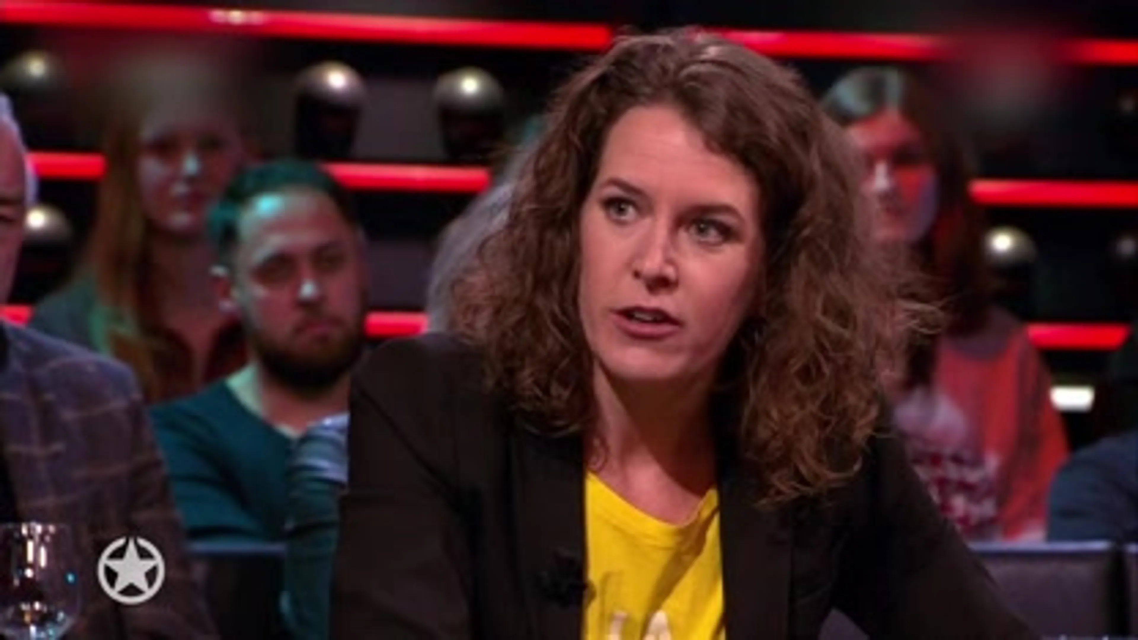 Ireen Wüst geeft gouden plak aan dochtertje overleden vriendin Paulien