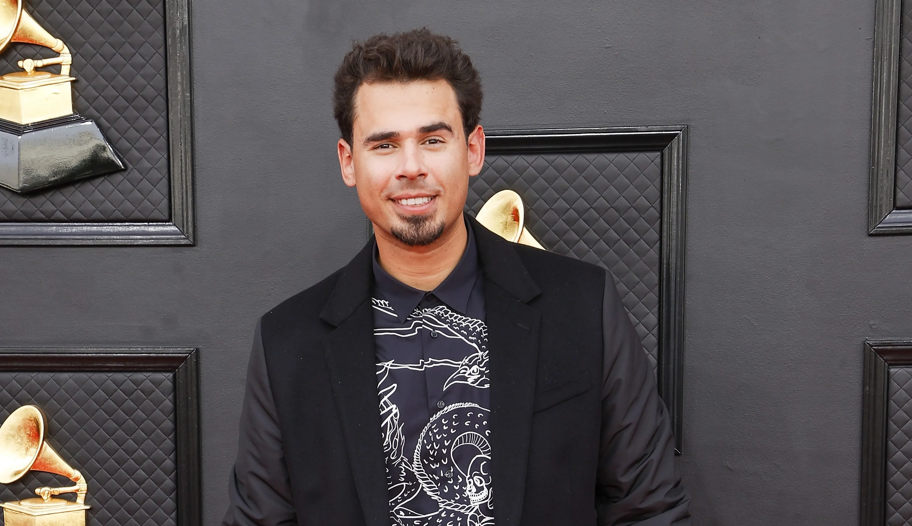 Afrojack ontsnapt aan ernstig auto-ongeluk: 'Engste wat ik ooit heb gezien'