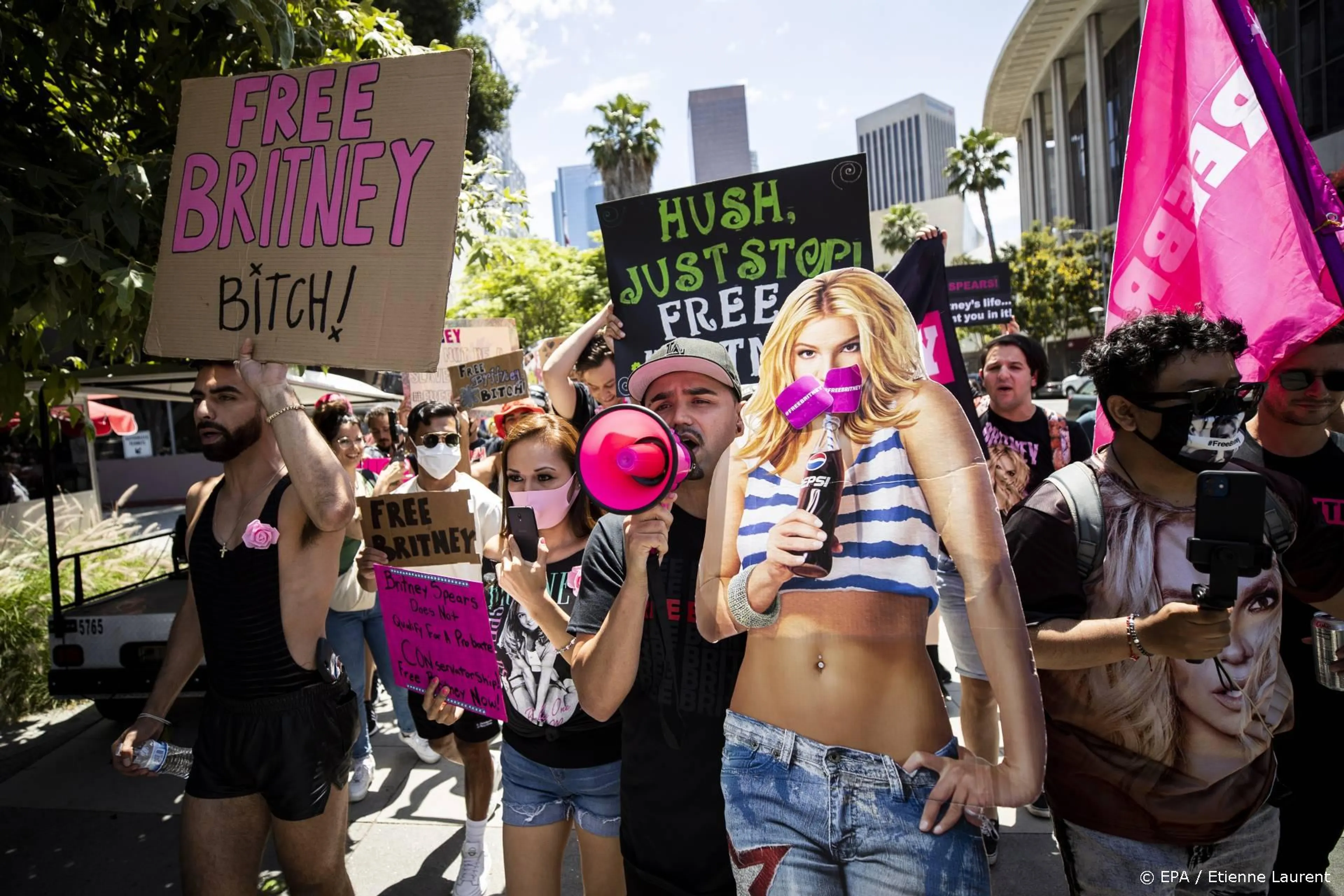 Fans blij om Britney's 'echte' stem eindelijk te horen