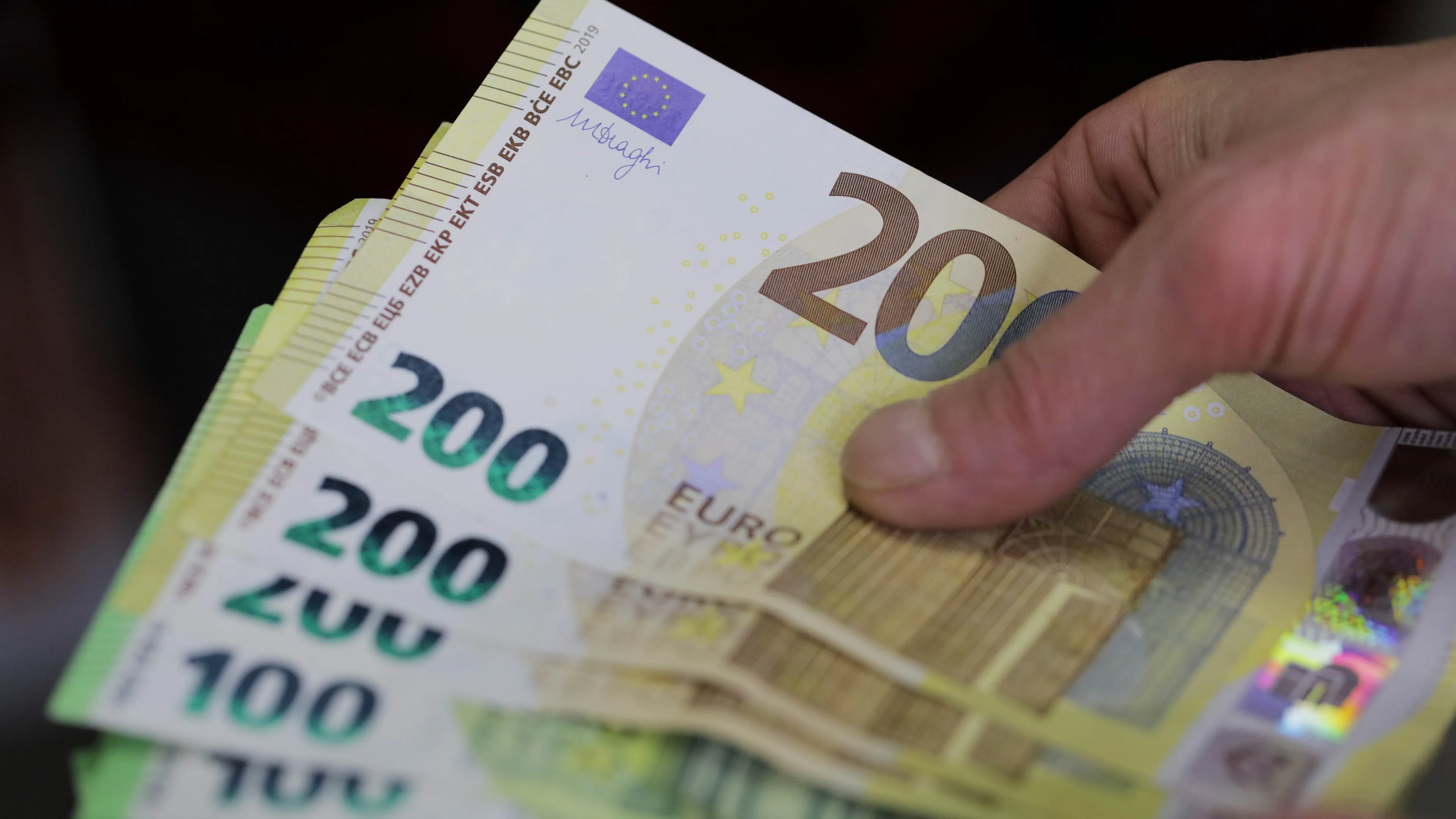 Deze BN'er is de rijkste bekende Nederlander onder 40 jaar