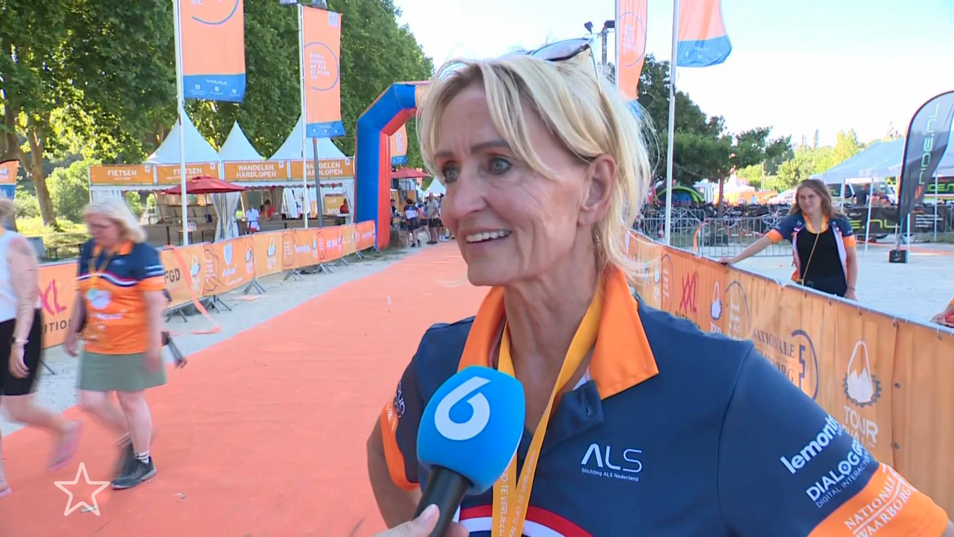 Natasja Froger en Wijnand Speelman beklimmen met succes Mont Ventoux voor ALS
