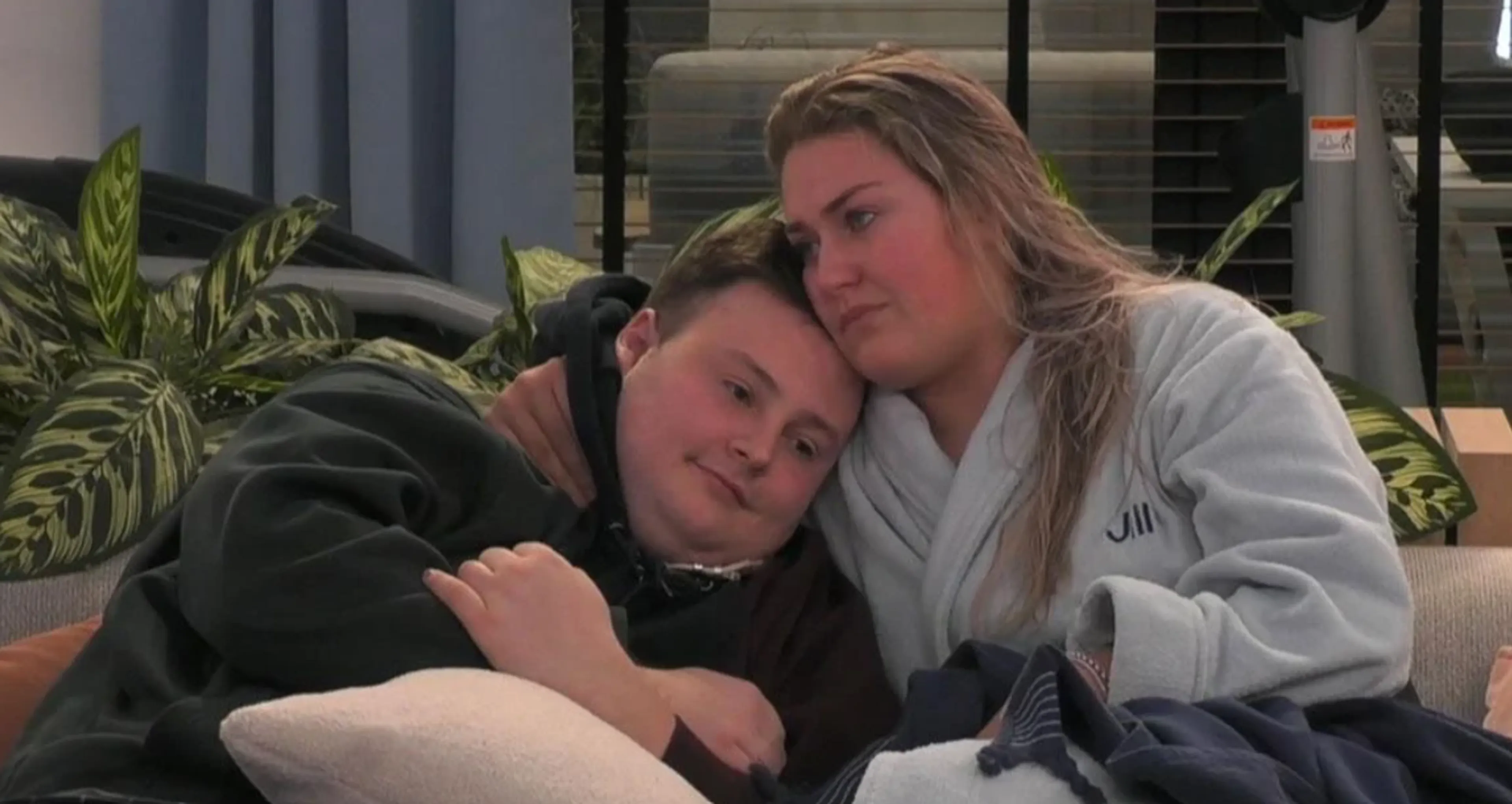 Big Brother-Jill zet tattoo van 'gezicht Thomas'