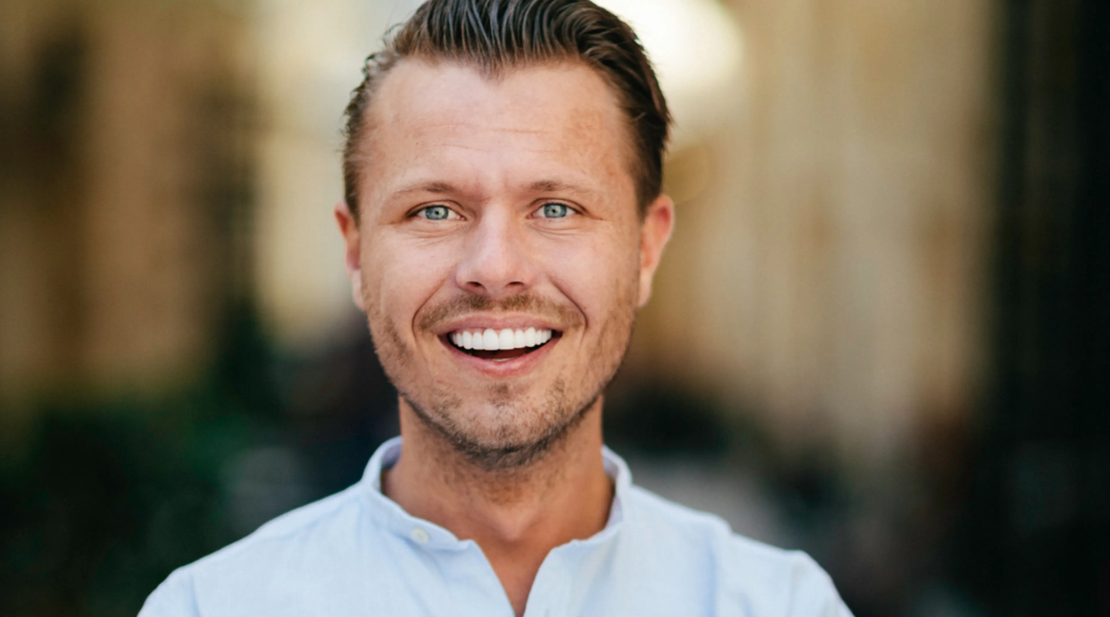 Moeder Temptation-Sonny neemt het op voor haar zoon