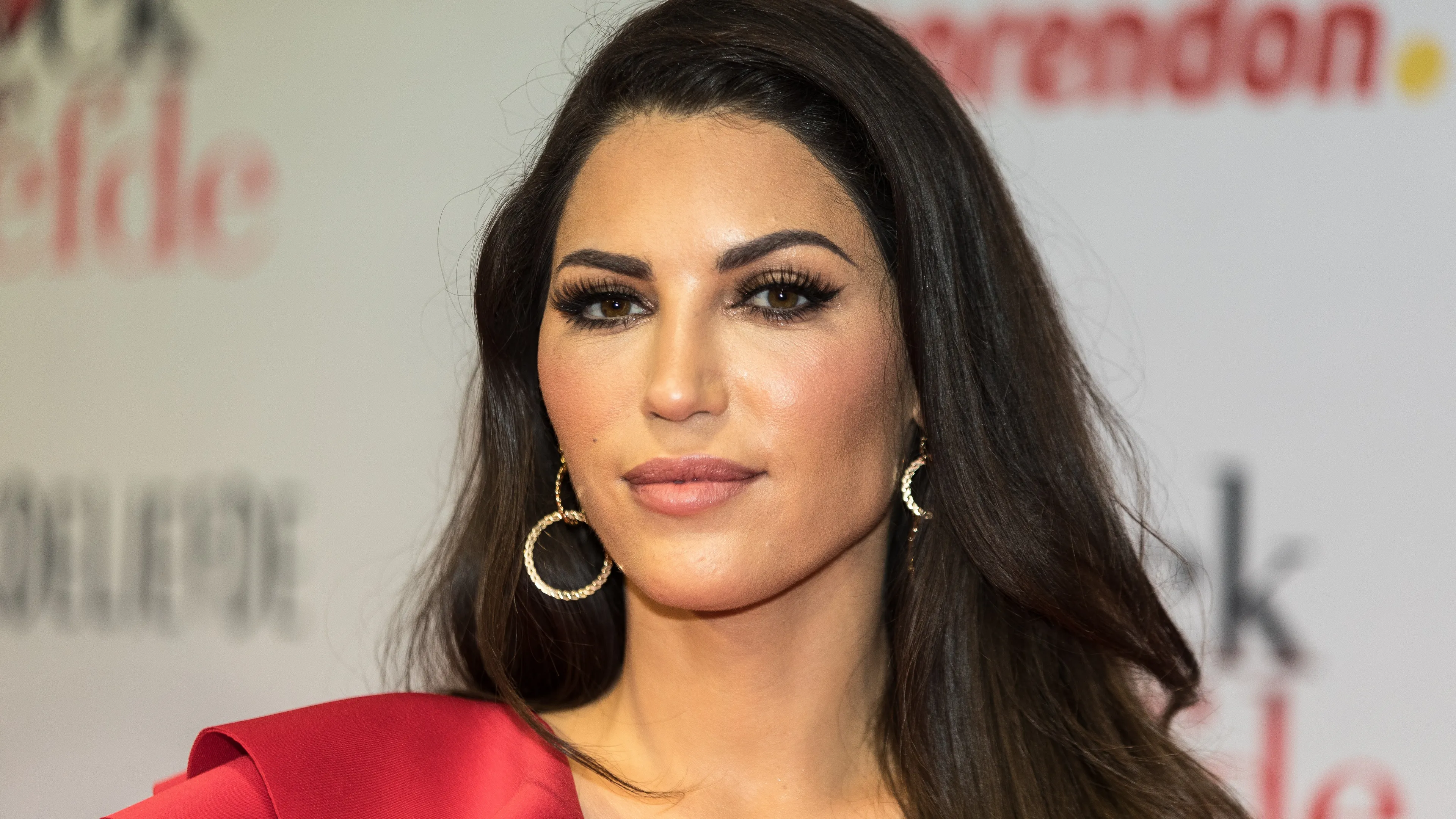 Yolanthe Cabau onthult wat er allemaal op haar bucketlist staat