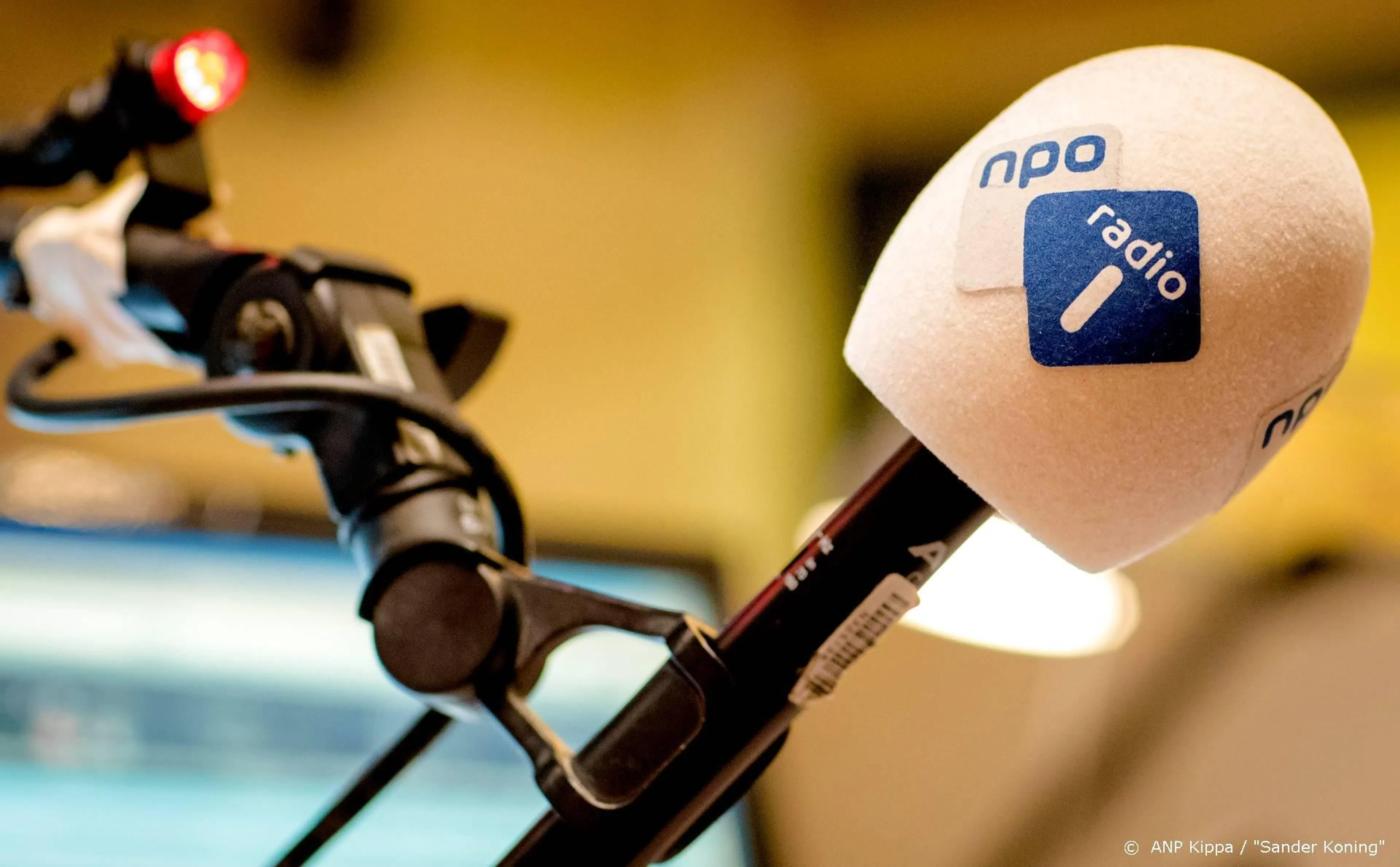 NPO-presentator bedreigd na draaien muziek tijdens ramadan